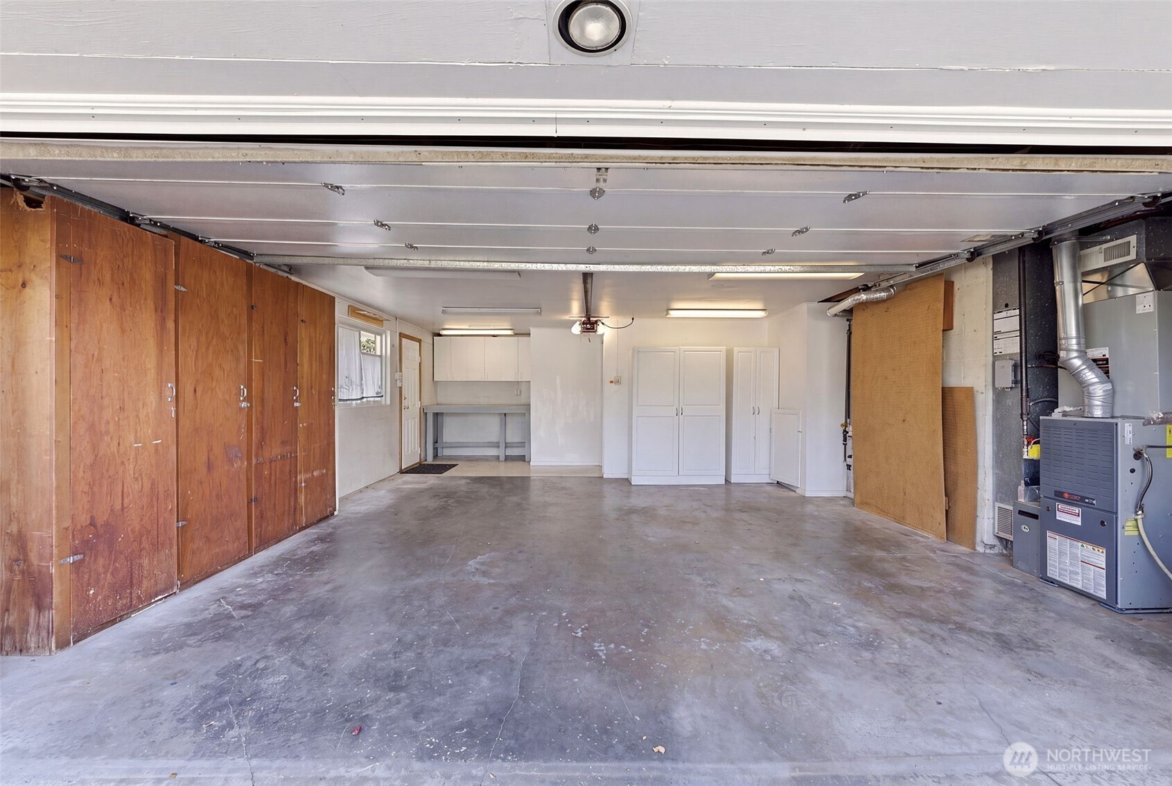 1016 Sunset Way