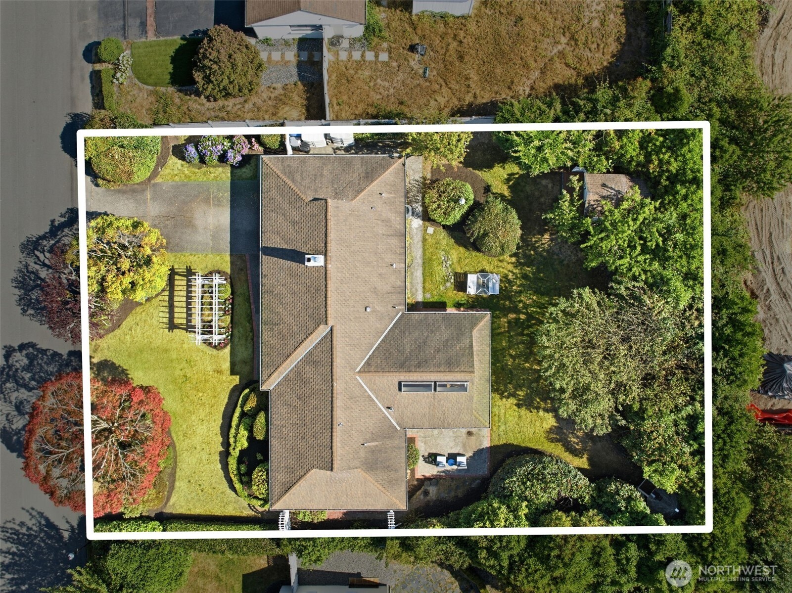1016 Sunset Way