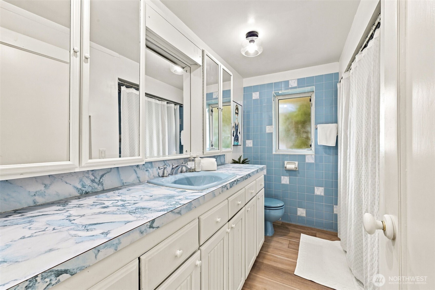 9810 Vineyard Crest