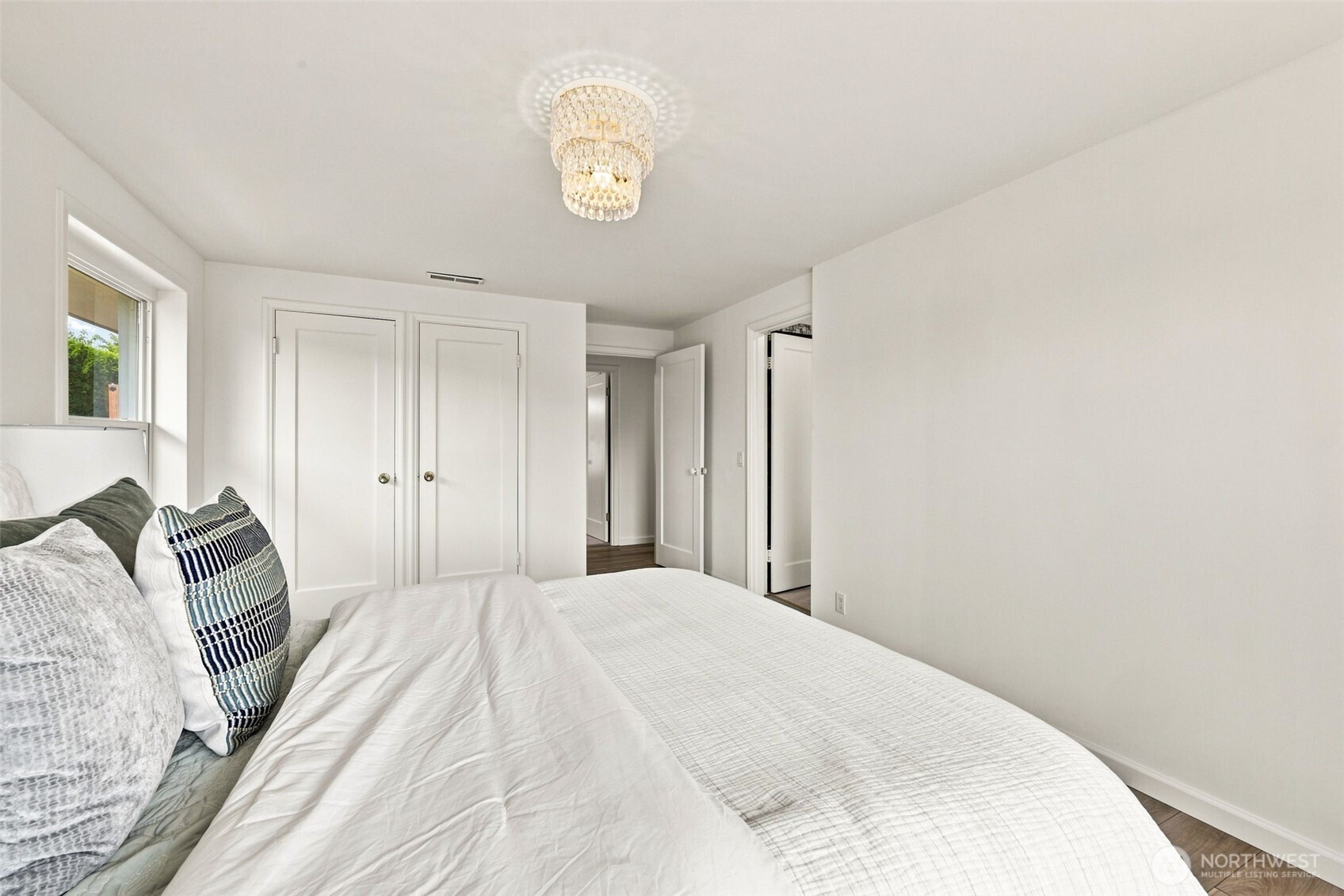 9810 Vineyard Crest