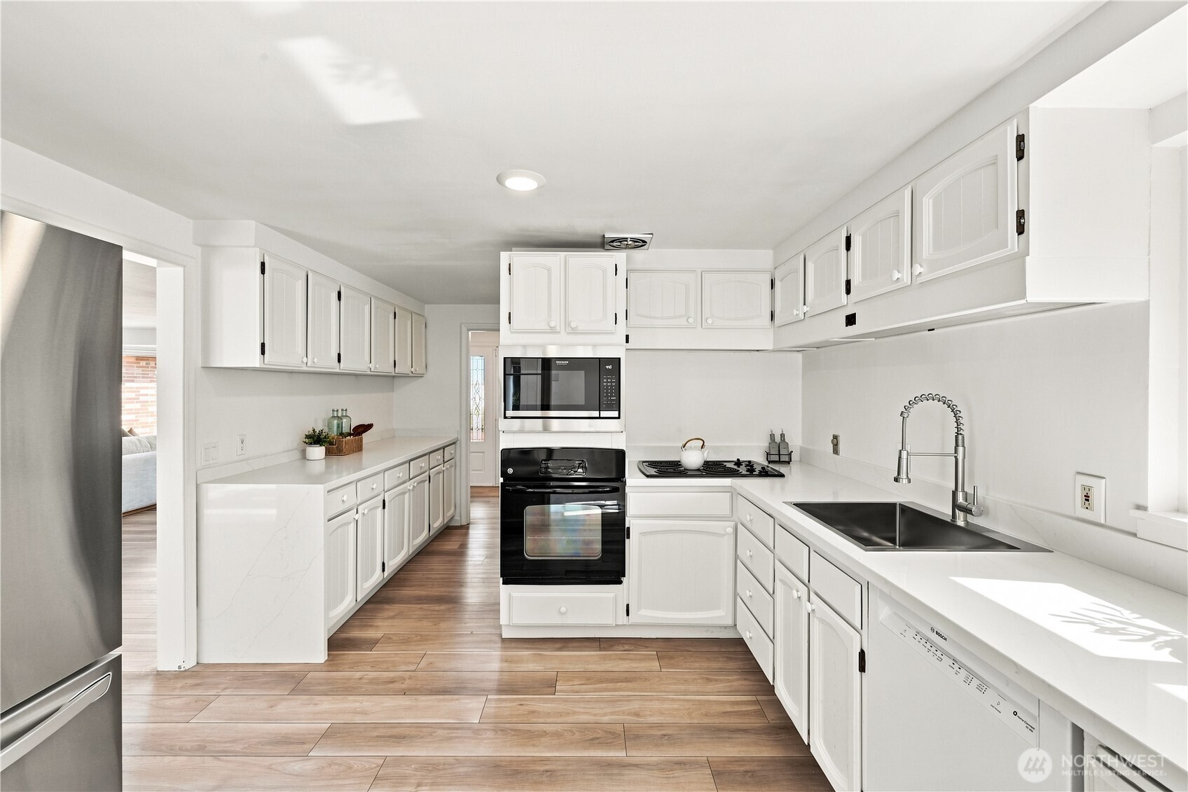 9810 Vineyard Crest