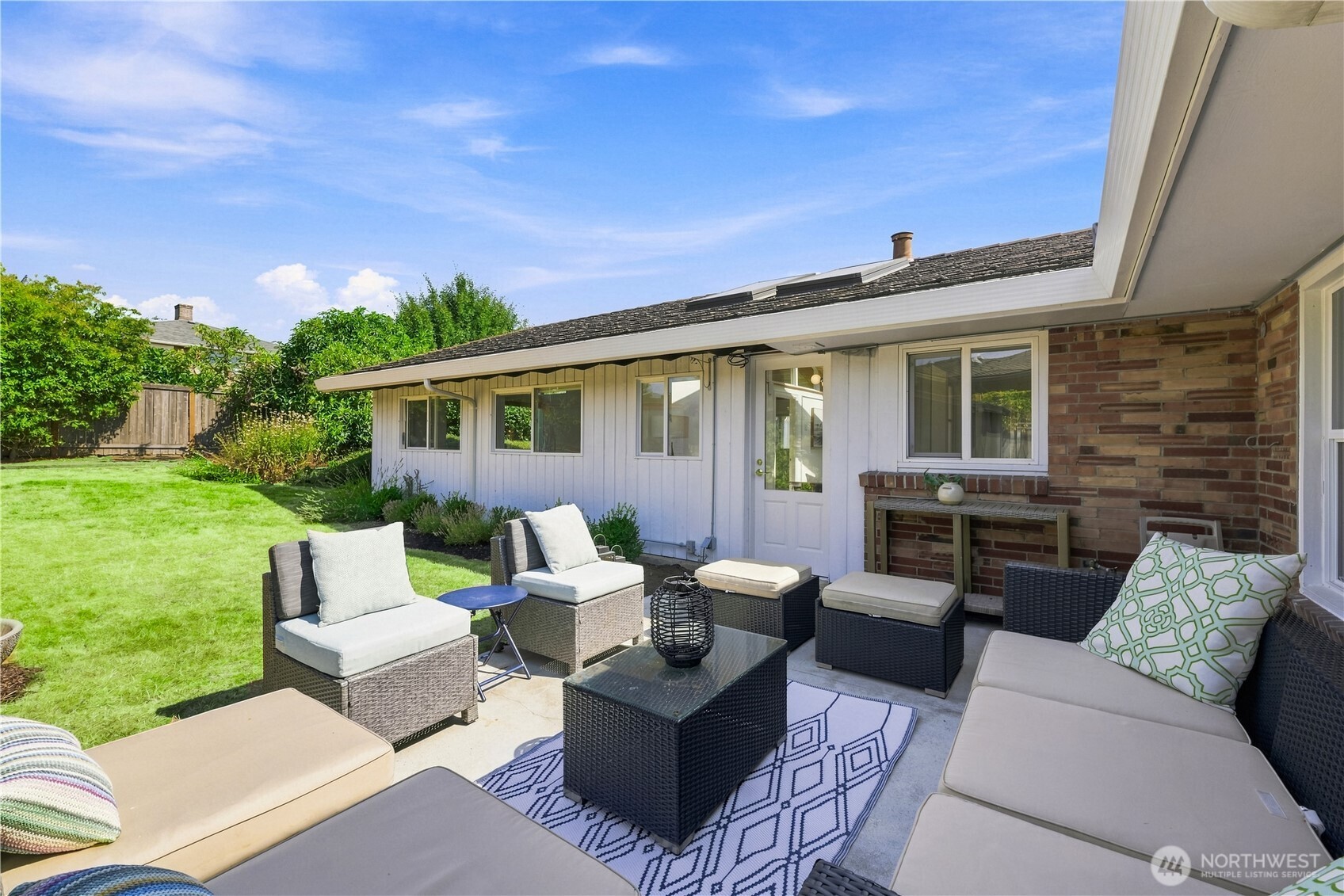 9810 Vineyard Crest