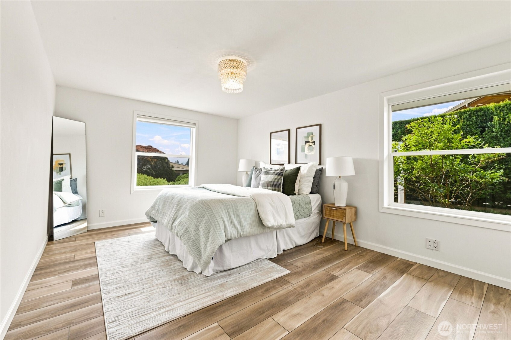 9810 Vineyard Crest