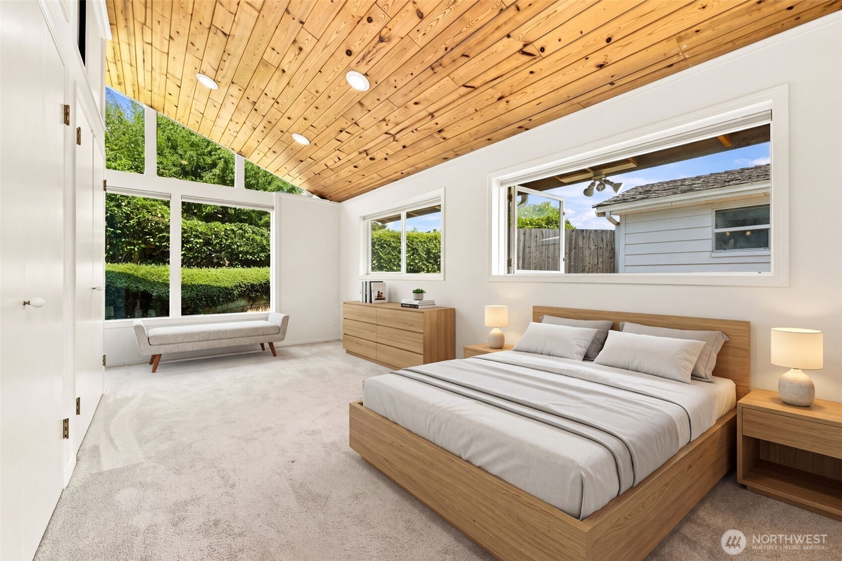 9810 Vineyard Crest