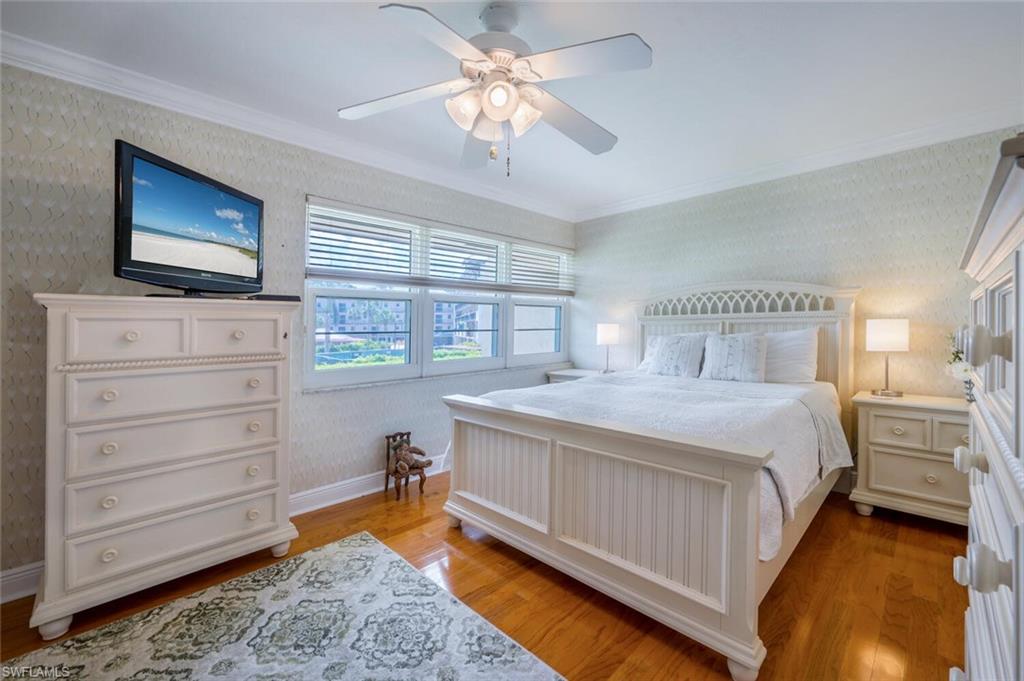 800 River Point DR # 537