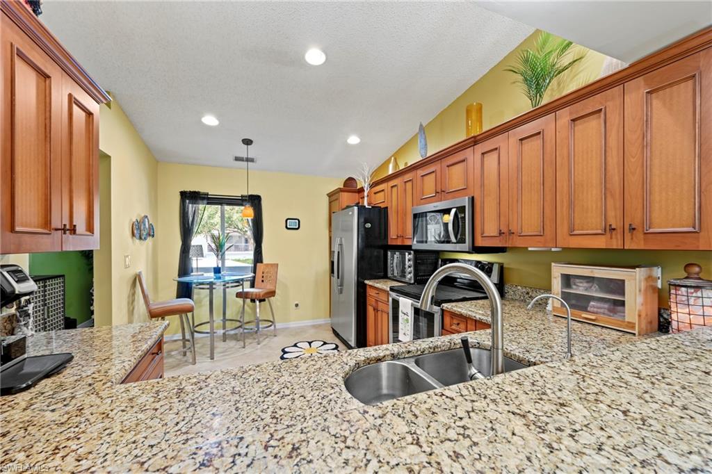 865 New Waterford DR # S204