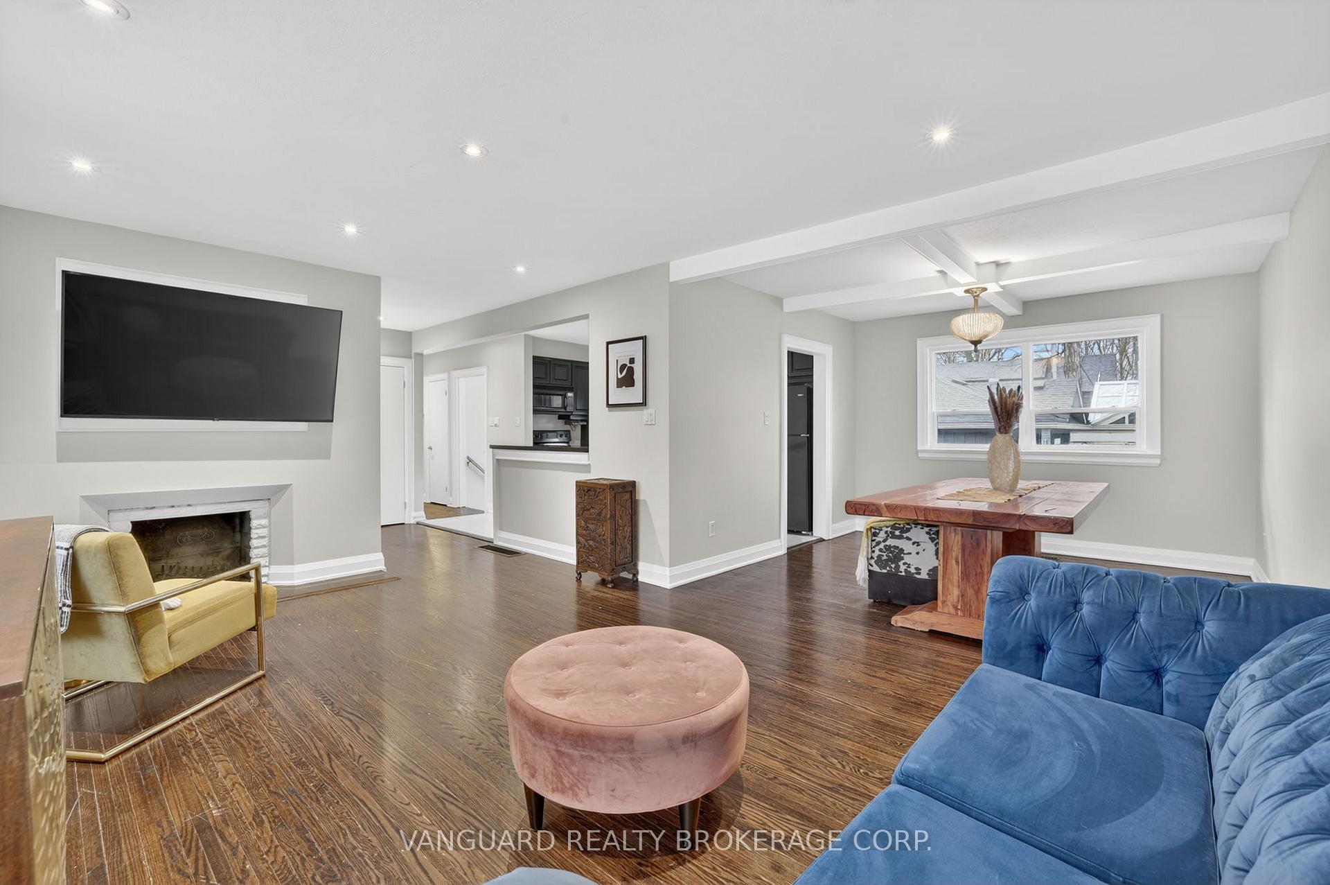 142 Beechwood Crescent