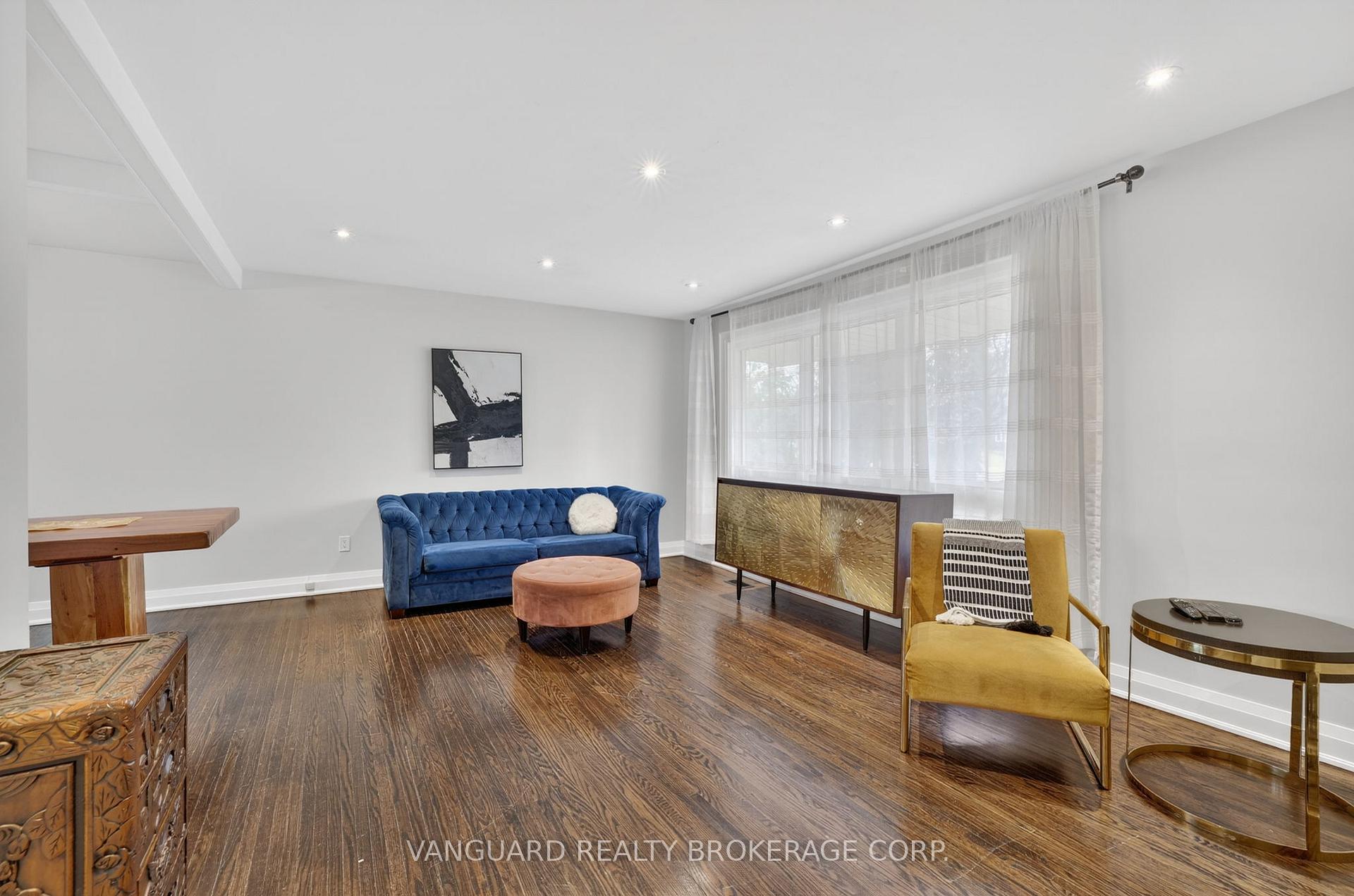 142 Beechwood Crescent