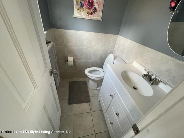 1004 Arthur Kill Road
