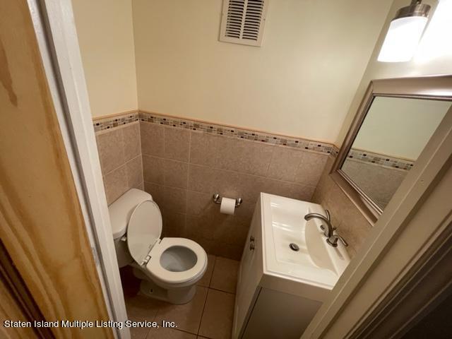 1004 Arthur Kill Road
