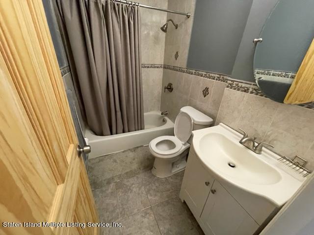 1004 Arthur Kill Road