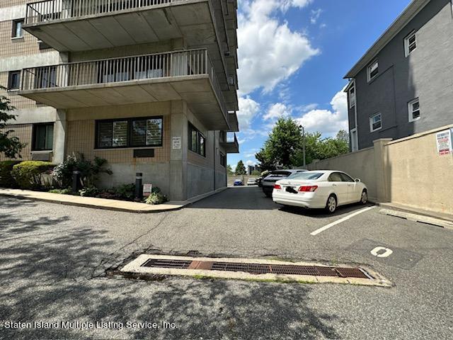 31 Hylan Blvd Unit: 2b
