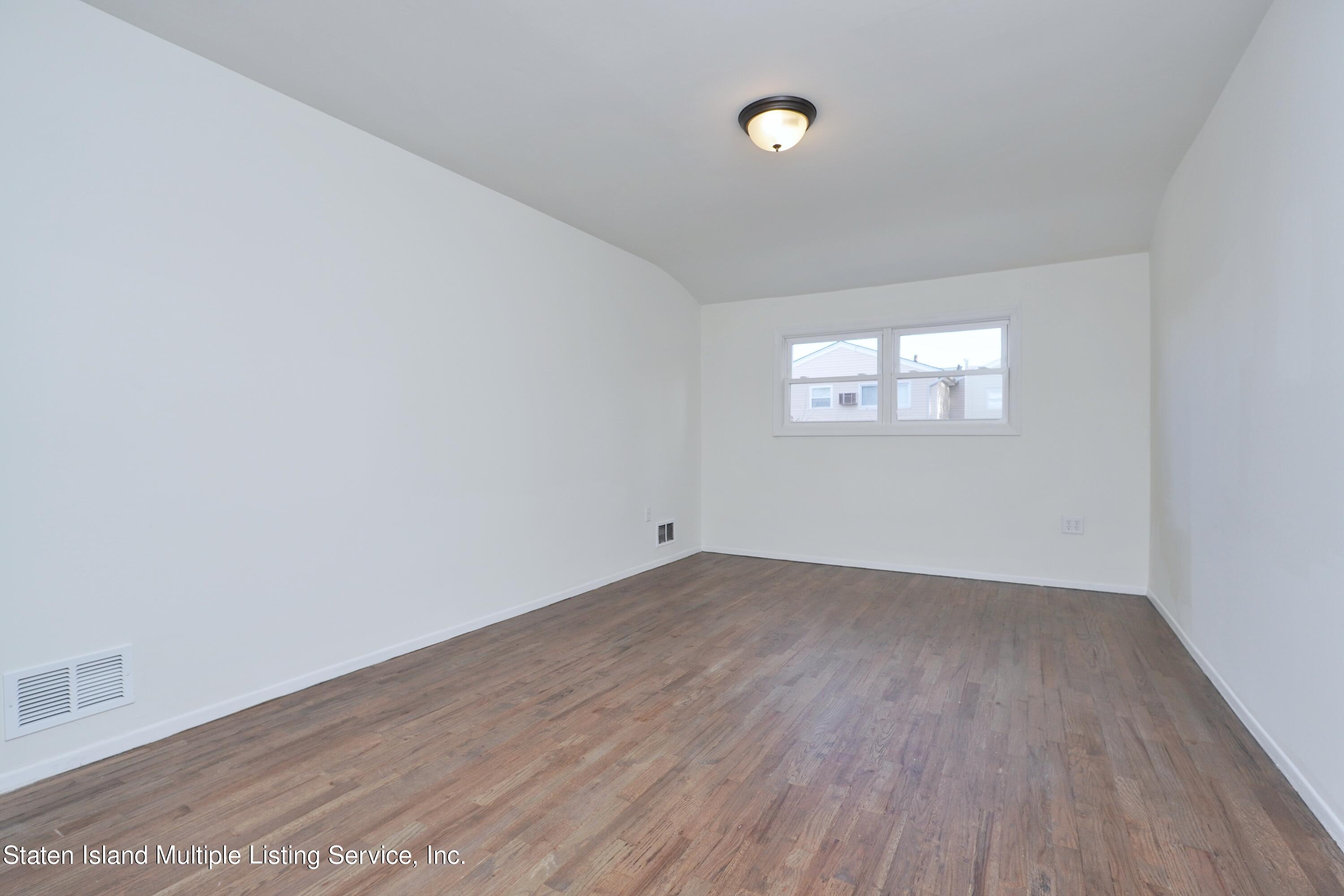 411 Ridgewood Avenue