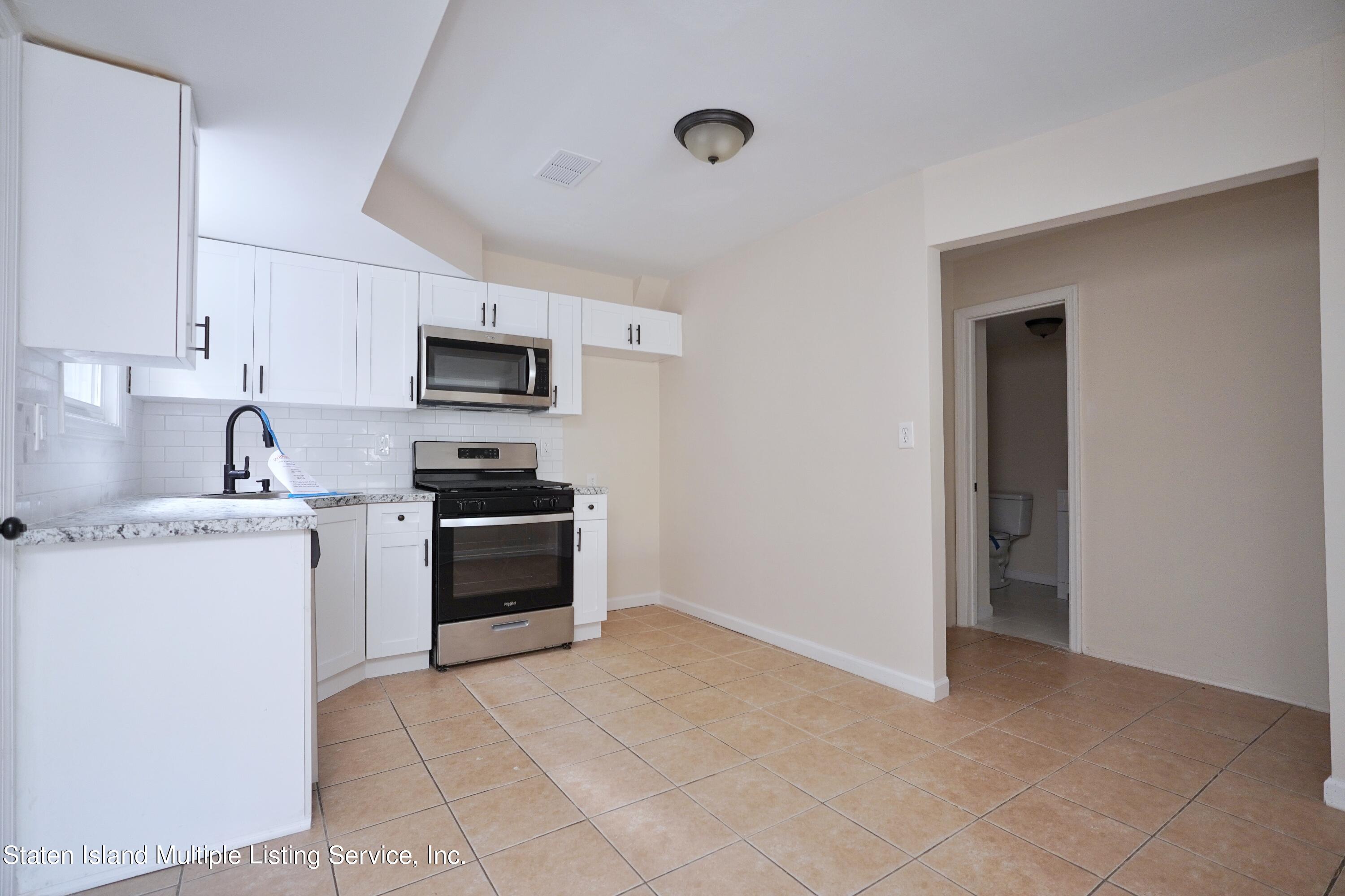 411 Ridgewood Avenue