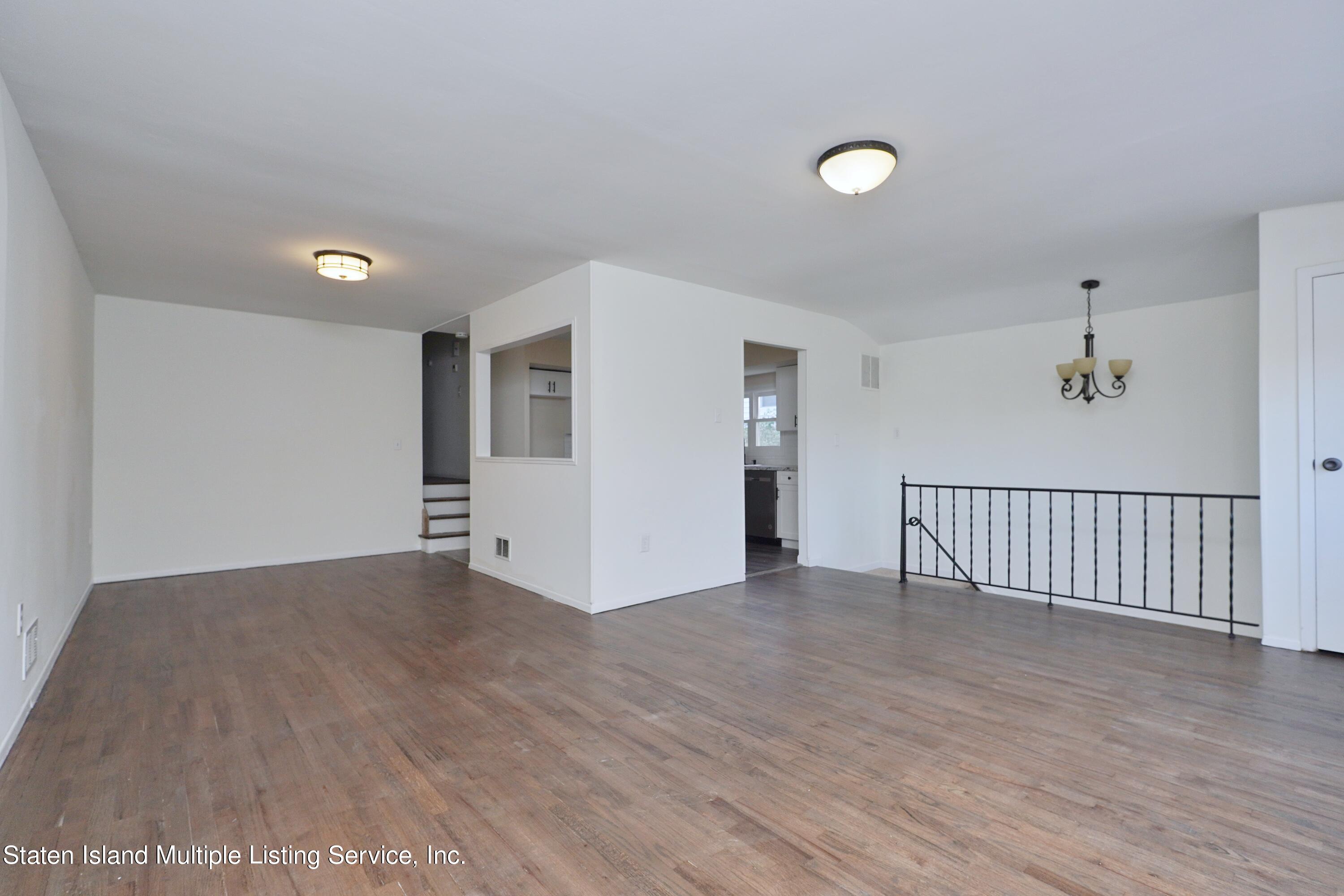 411 Ridgewood Avenue