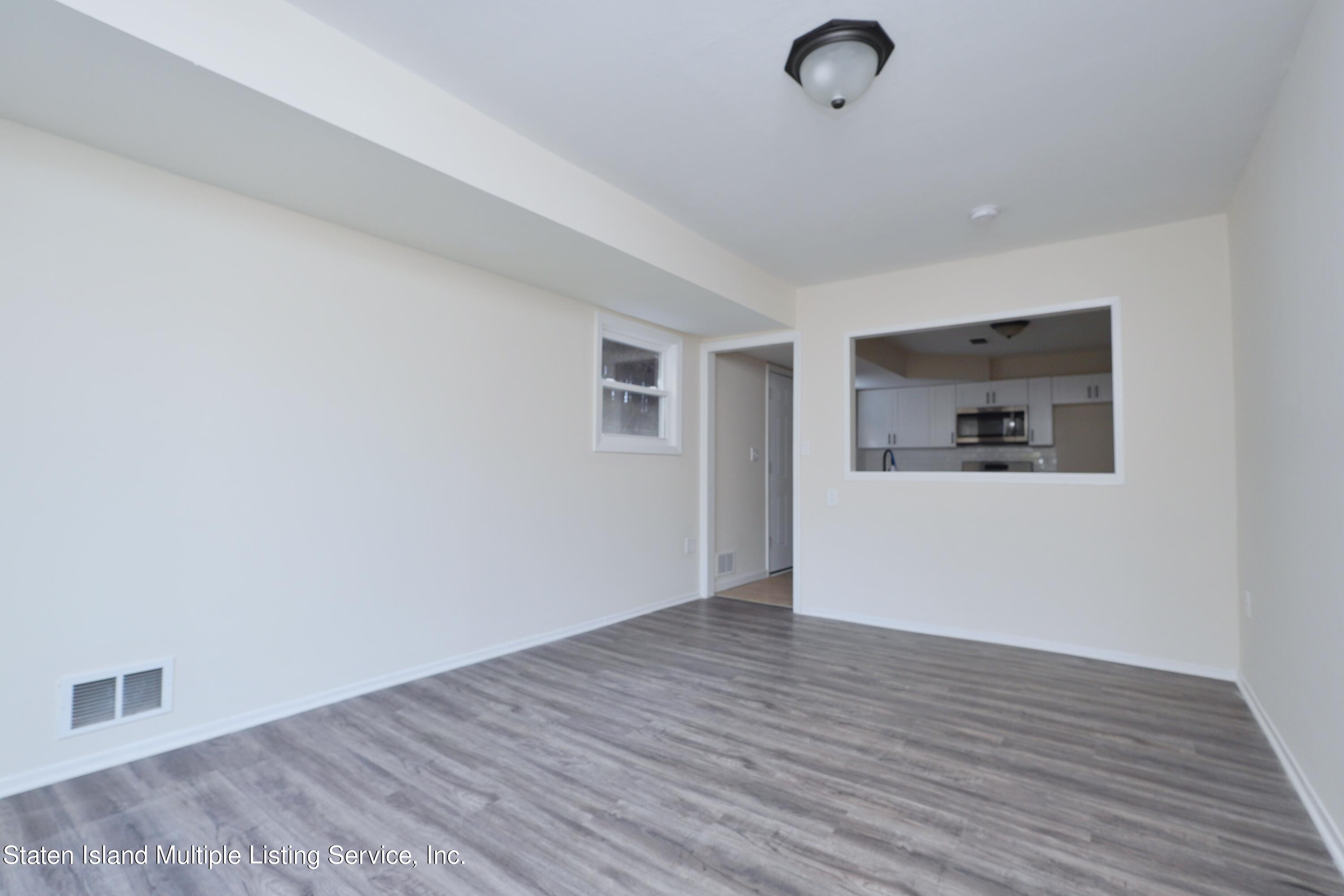 411 Ridgewood Avenue