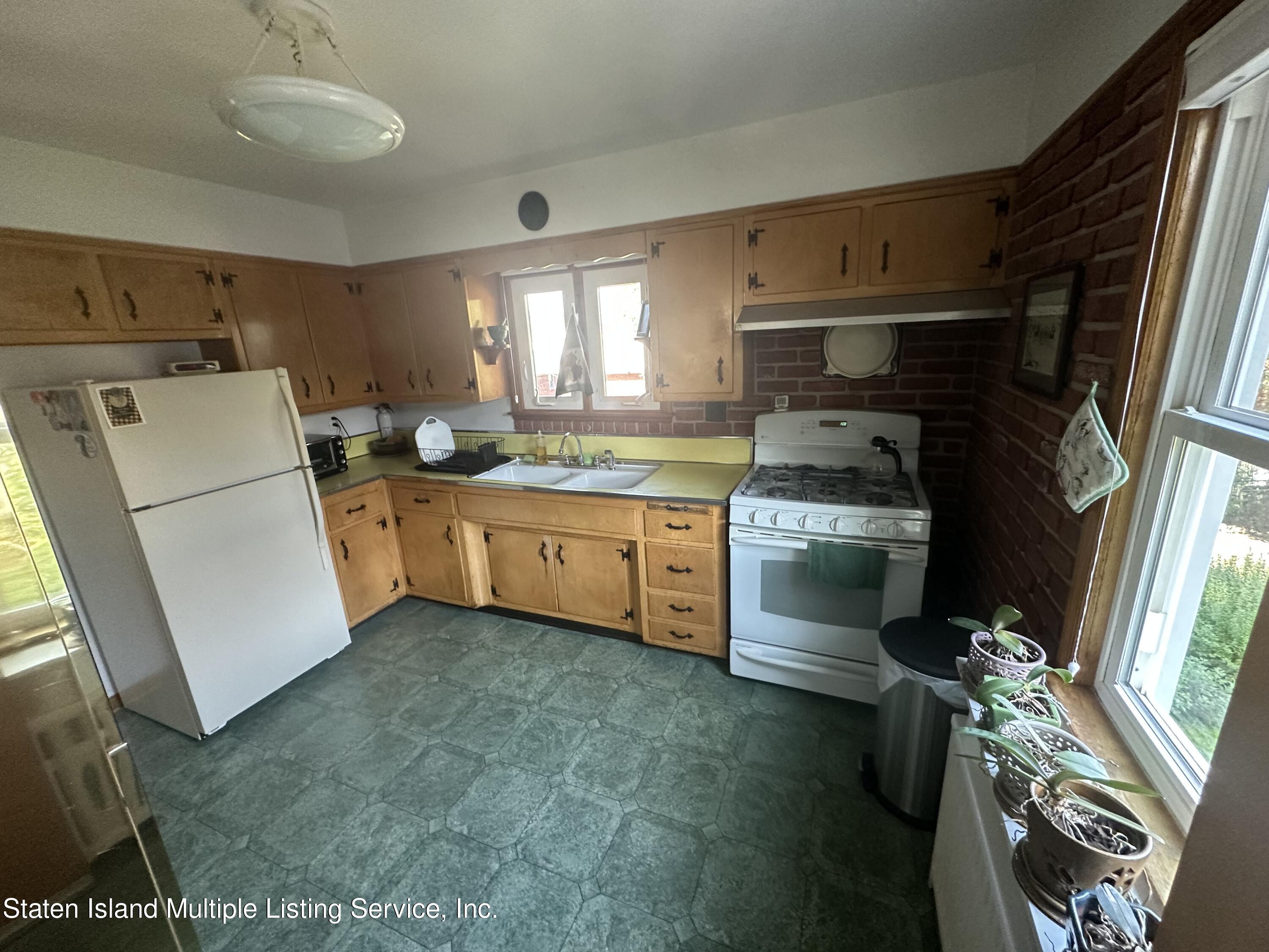 55 Marble Street Unit: R