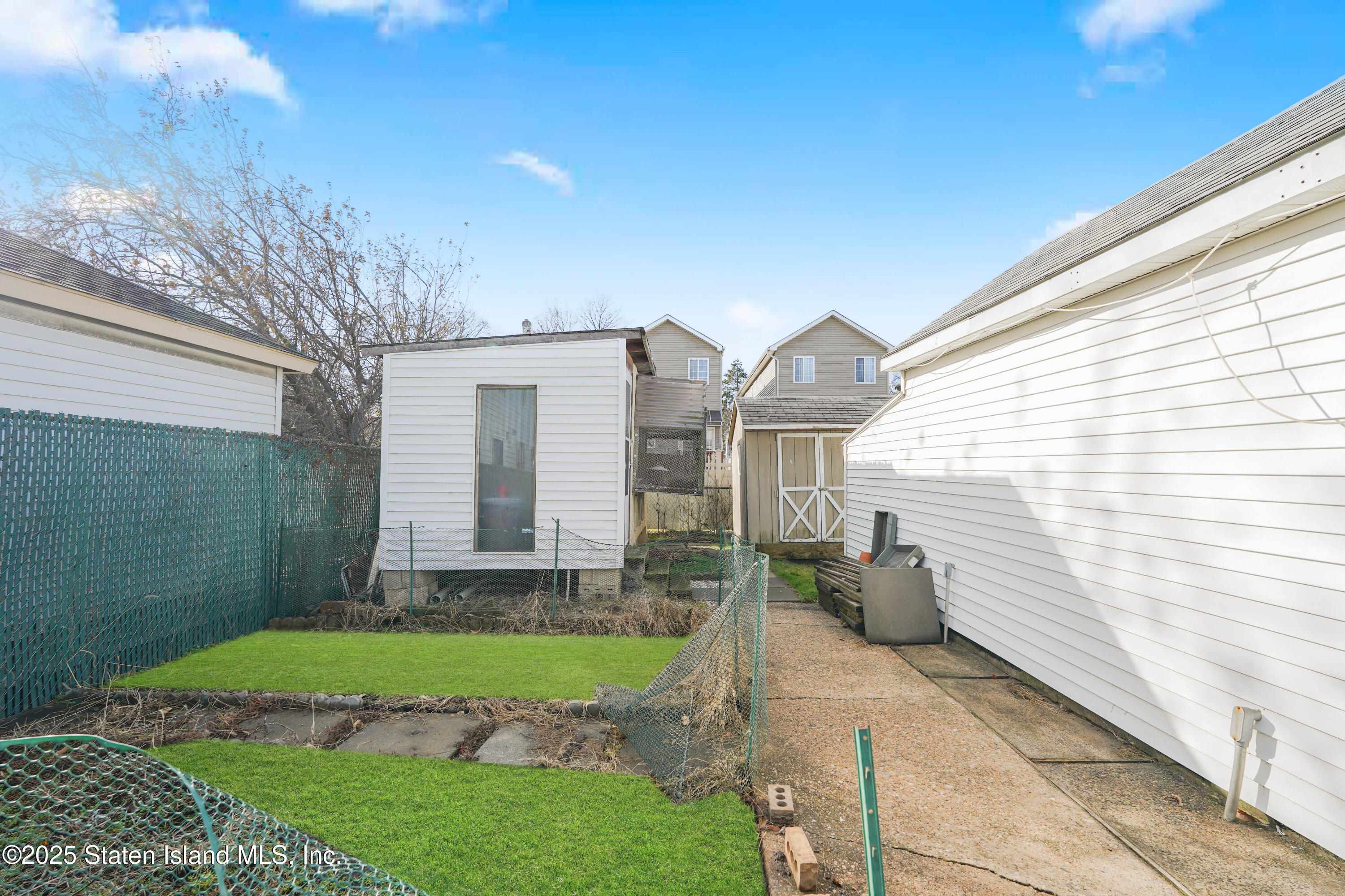 1456 Castleton Avenue