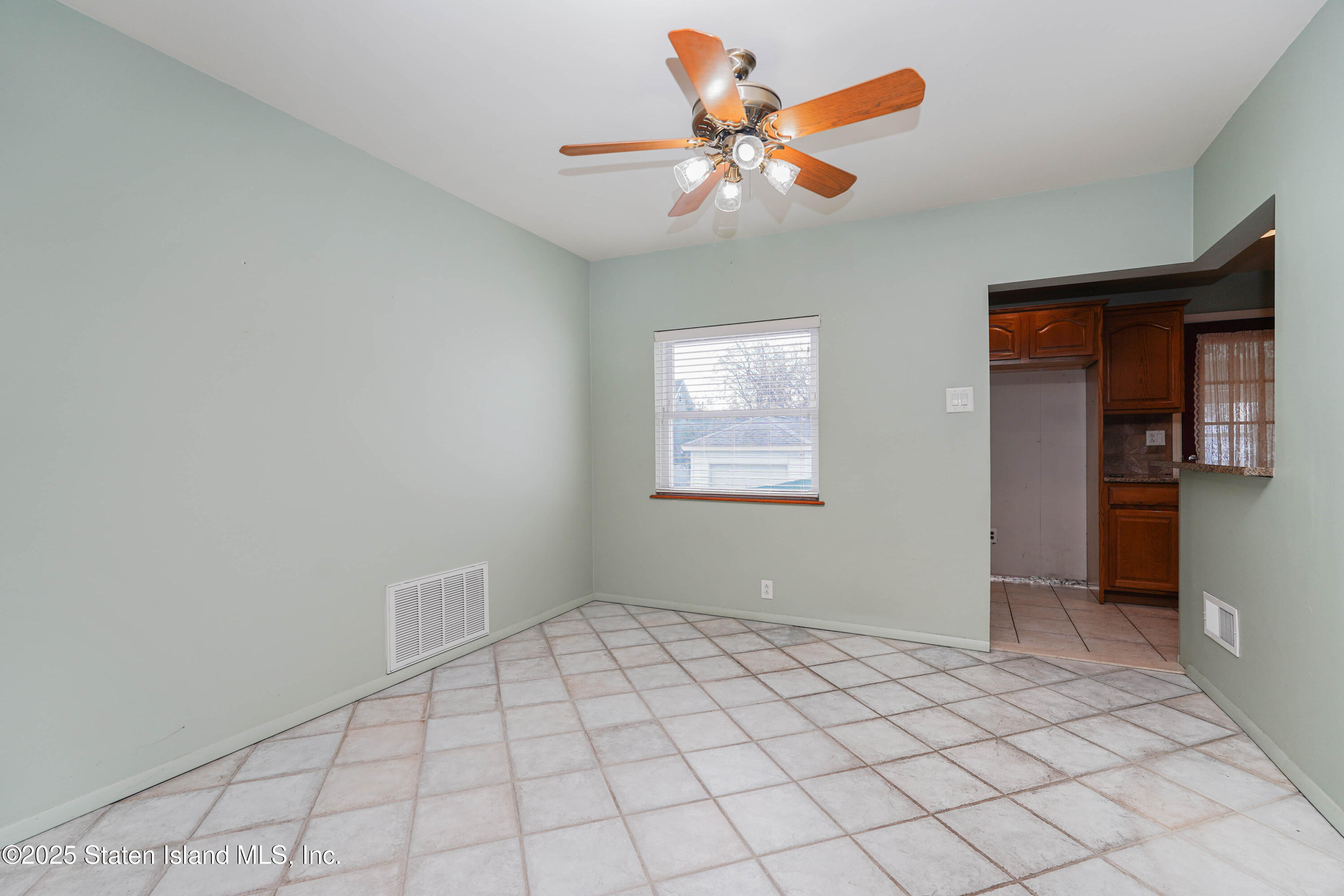 1456 Castleton Avenue