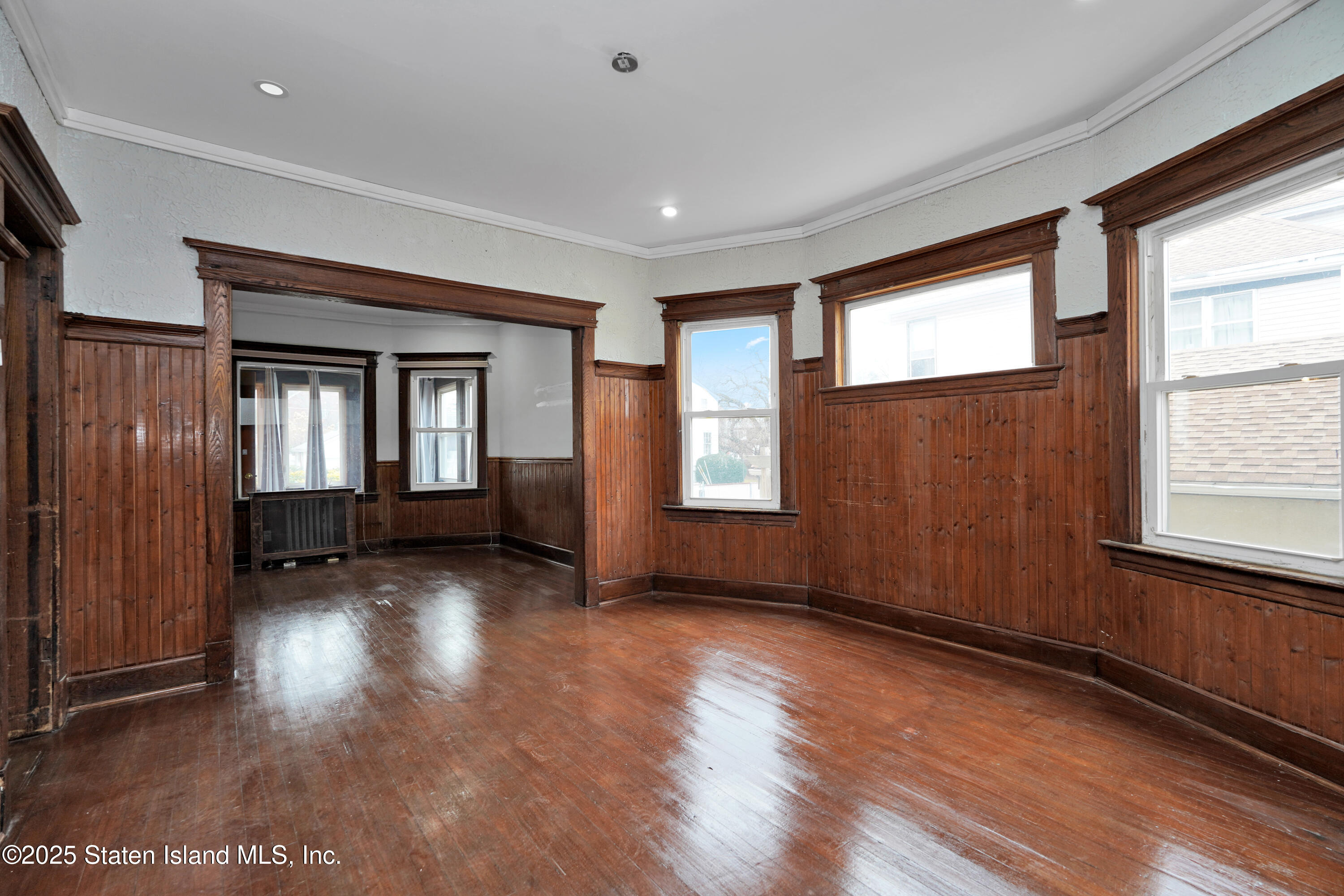 291 Potter Avenue