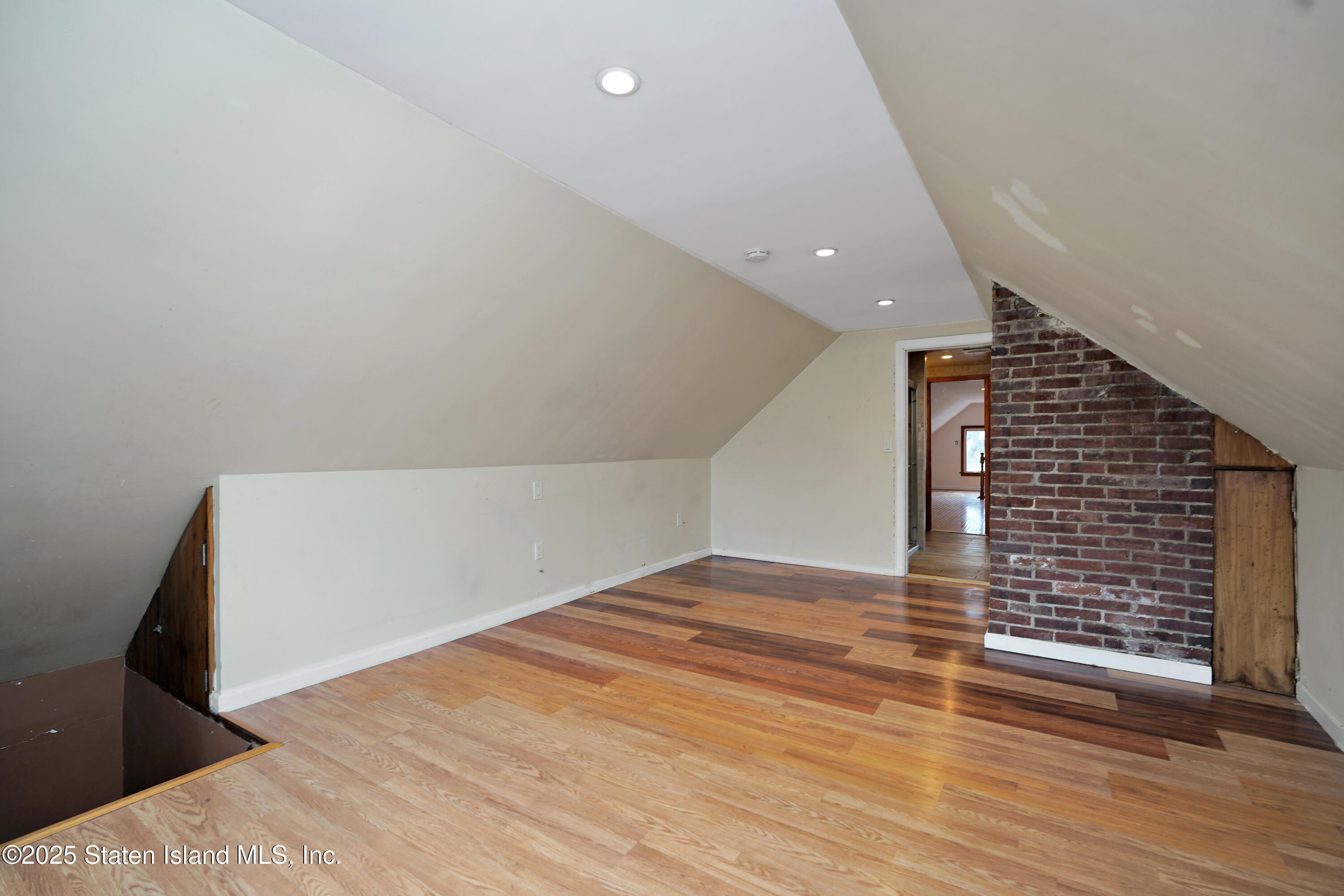 291 Potter Avenue