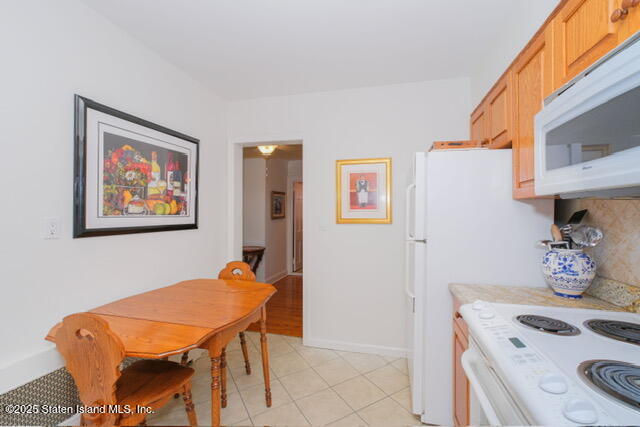 160 Westcott Boulevard