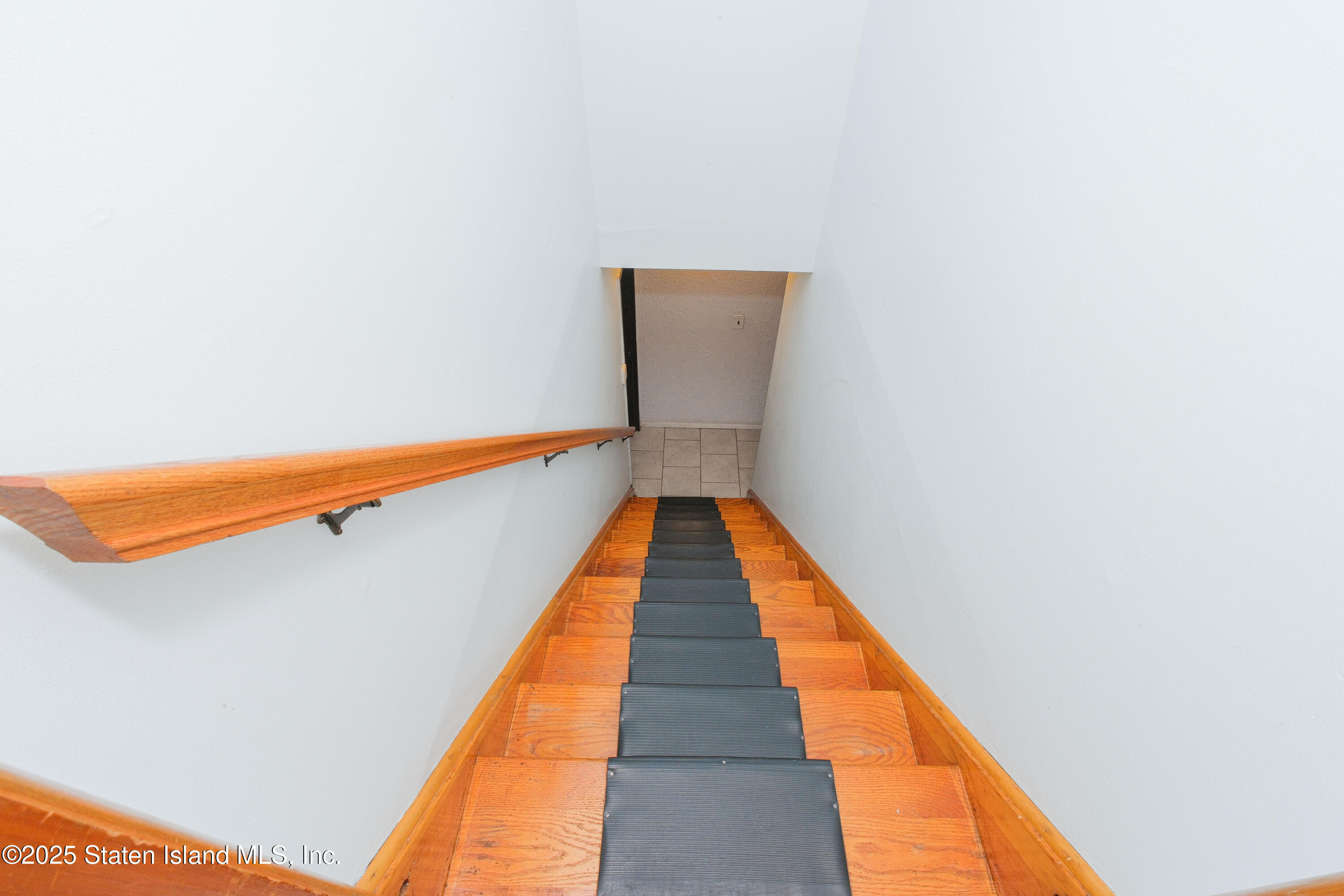 35 Cypress Avenue