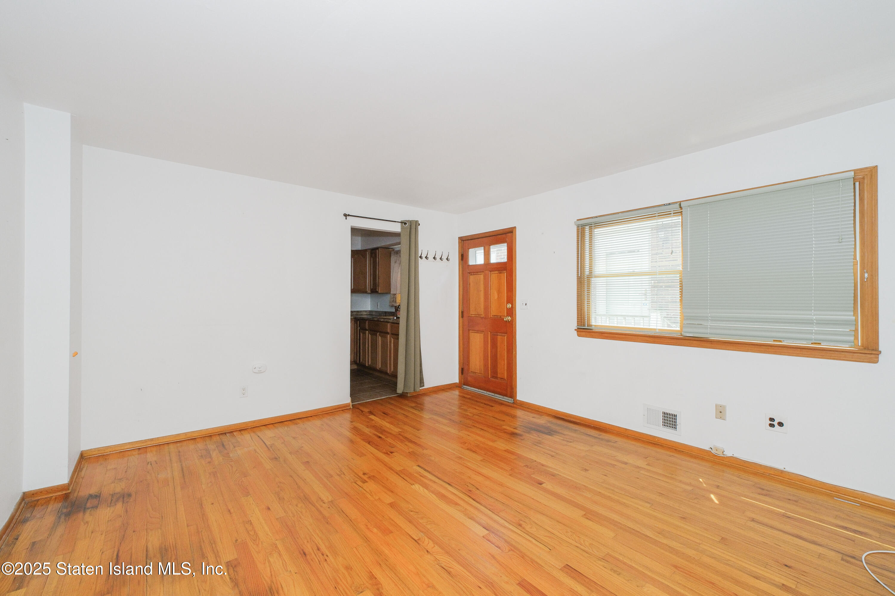 35 Cypress Avenue