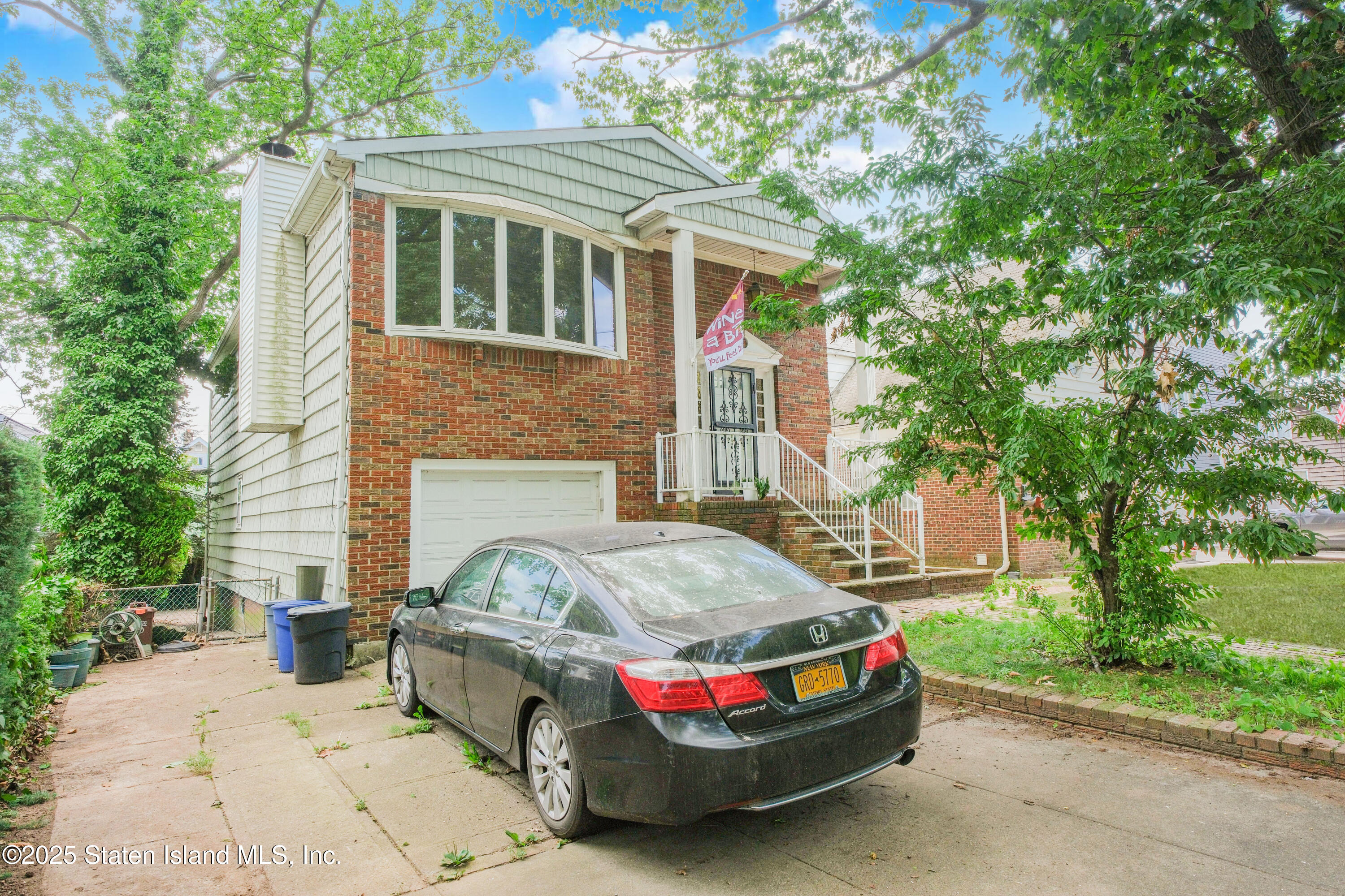 35 Cypress Avenue