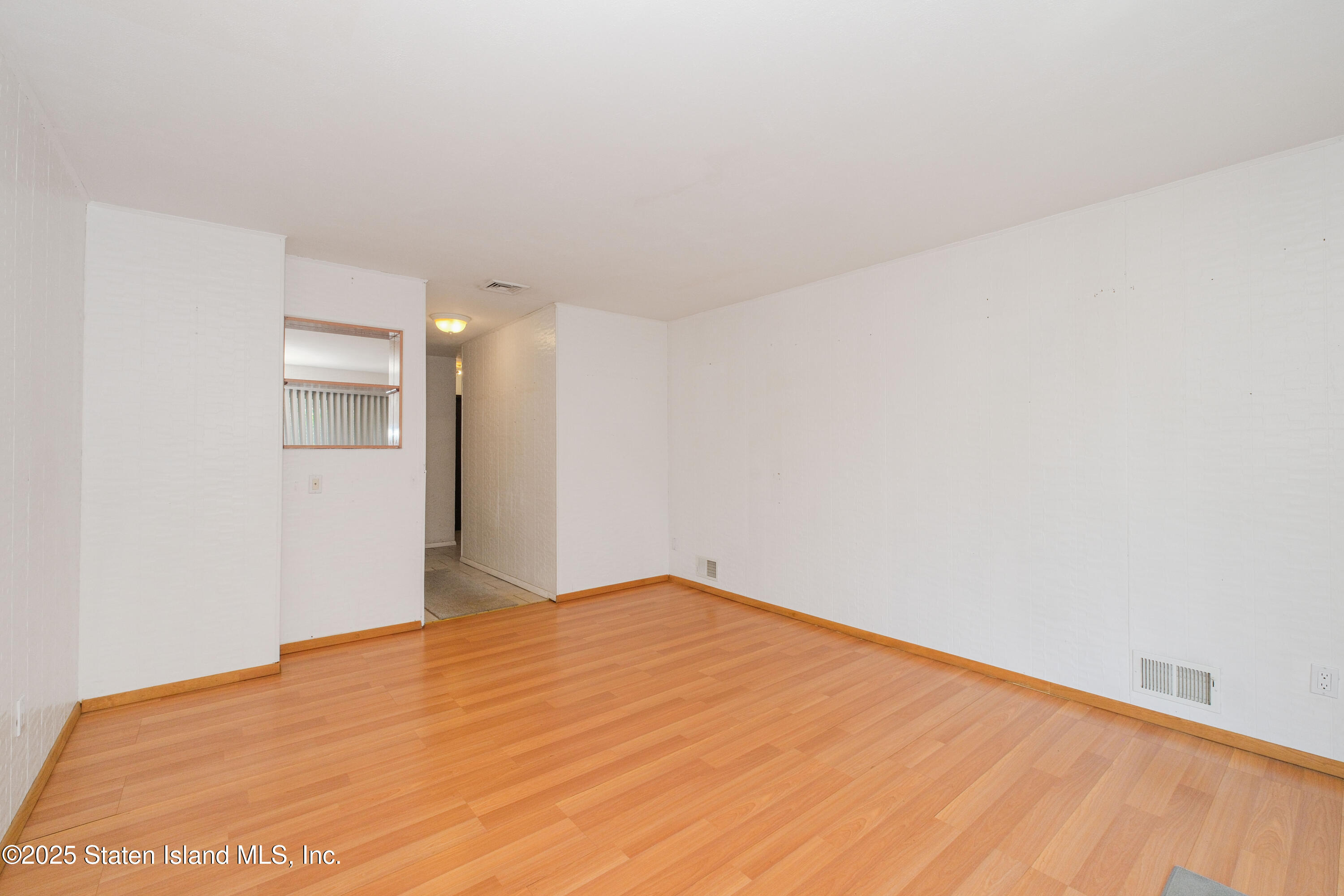 35 Cypress Avenue