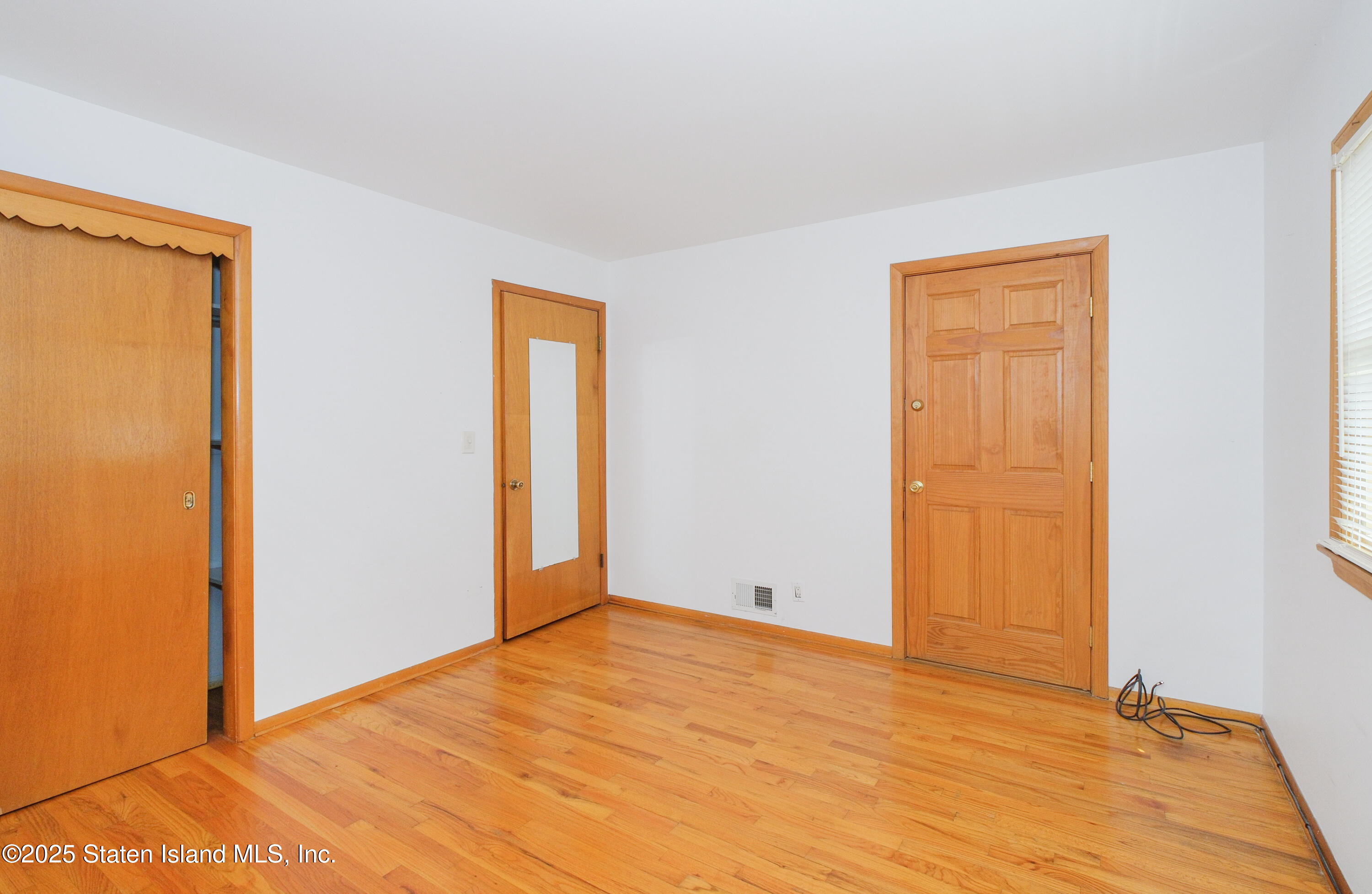 35 Cypress Avenue
