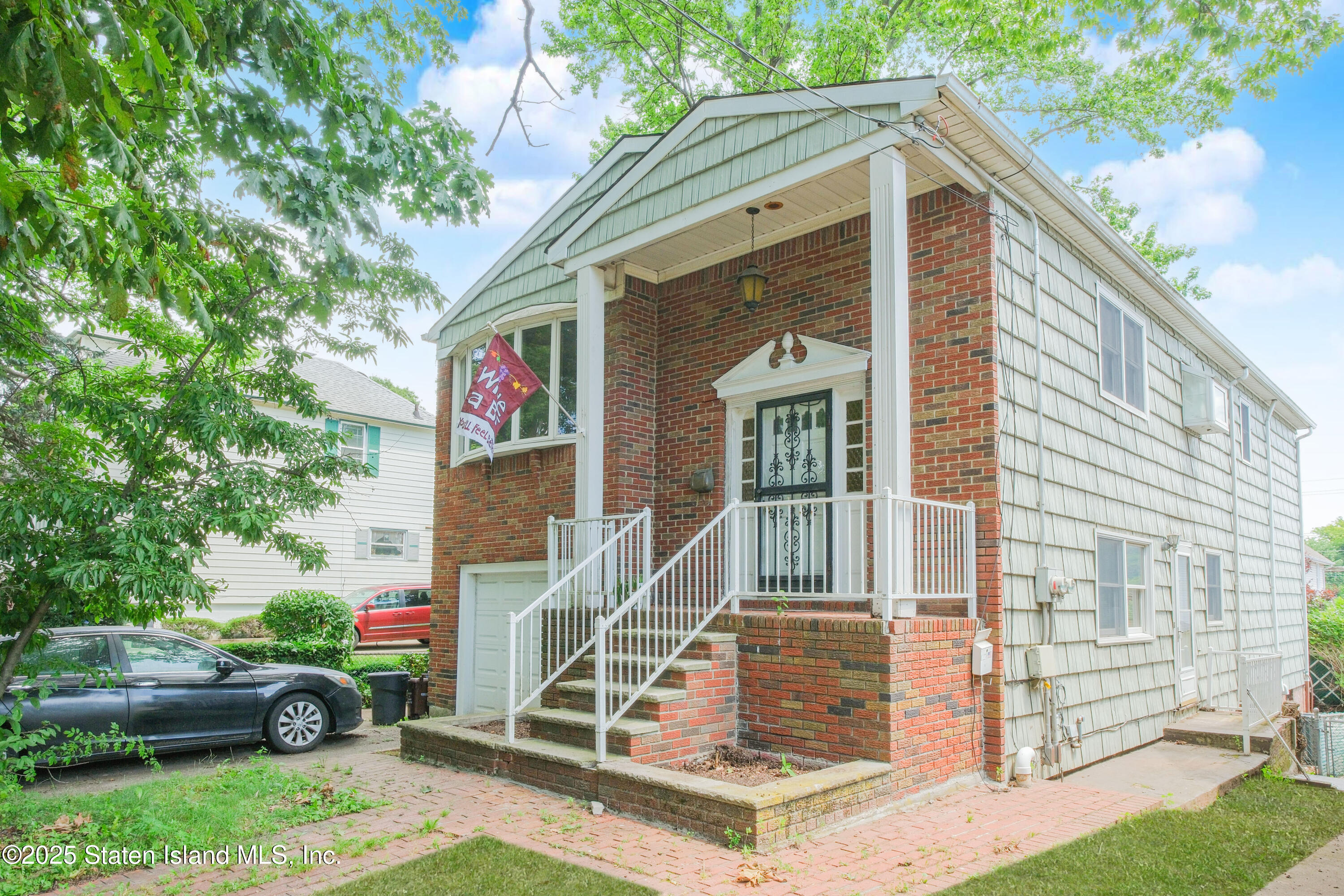 35 Cypress Avenue