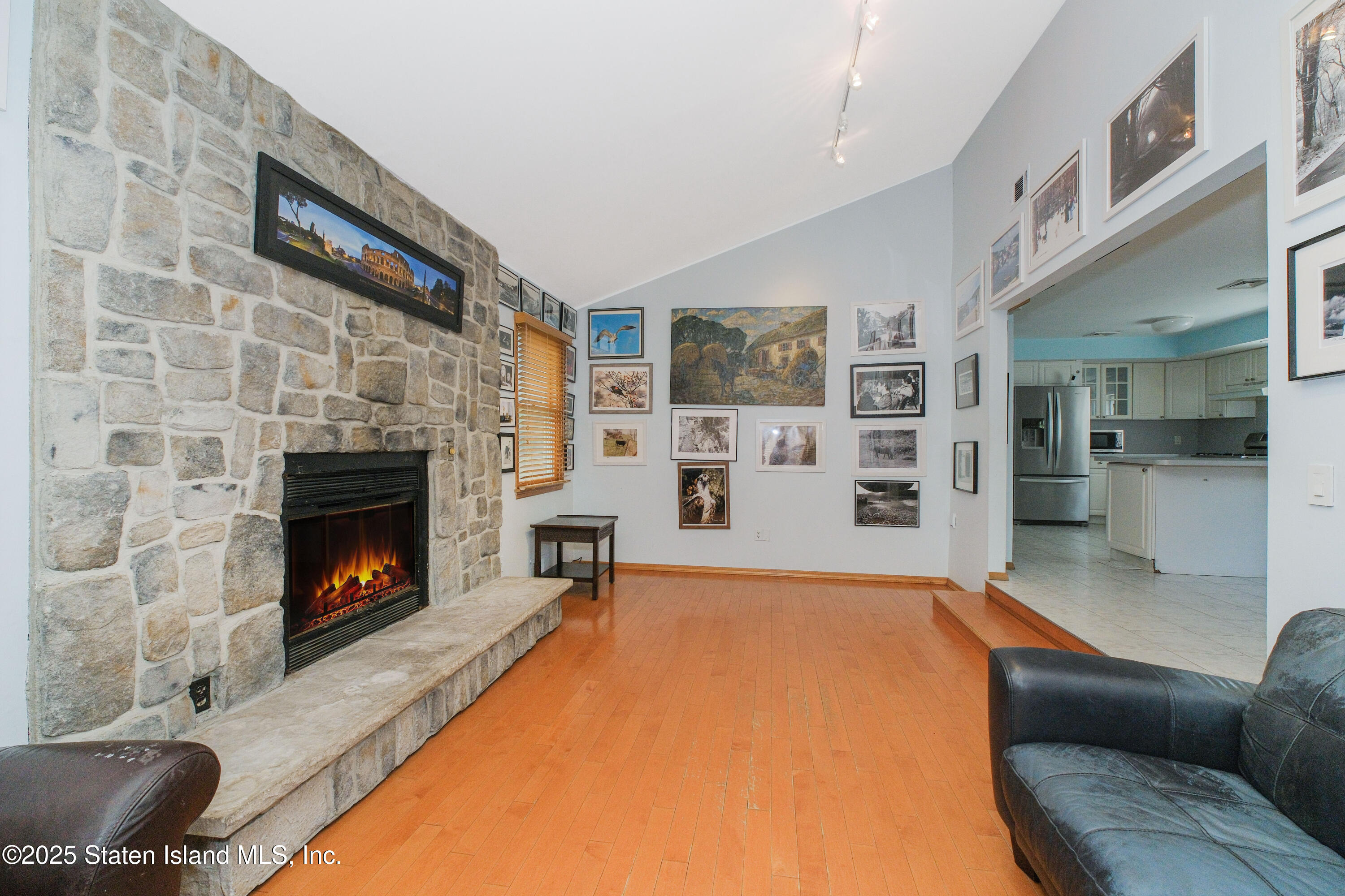 35 Cypress Avenue