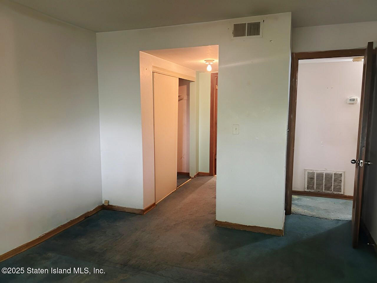 38 Pond Way, A