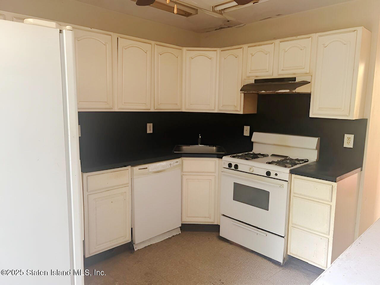 184-186 Beechwood Avenue