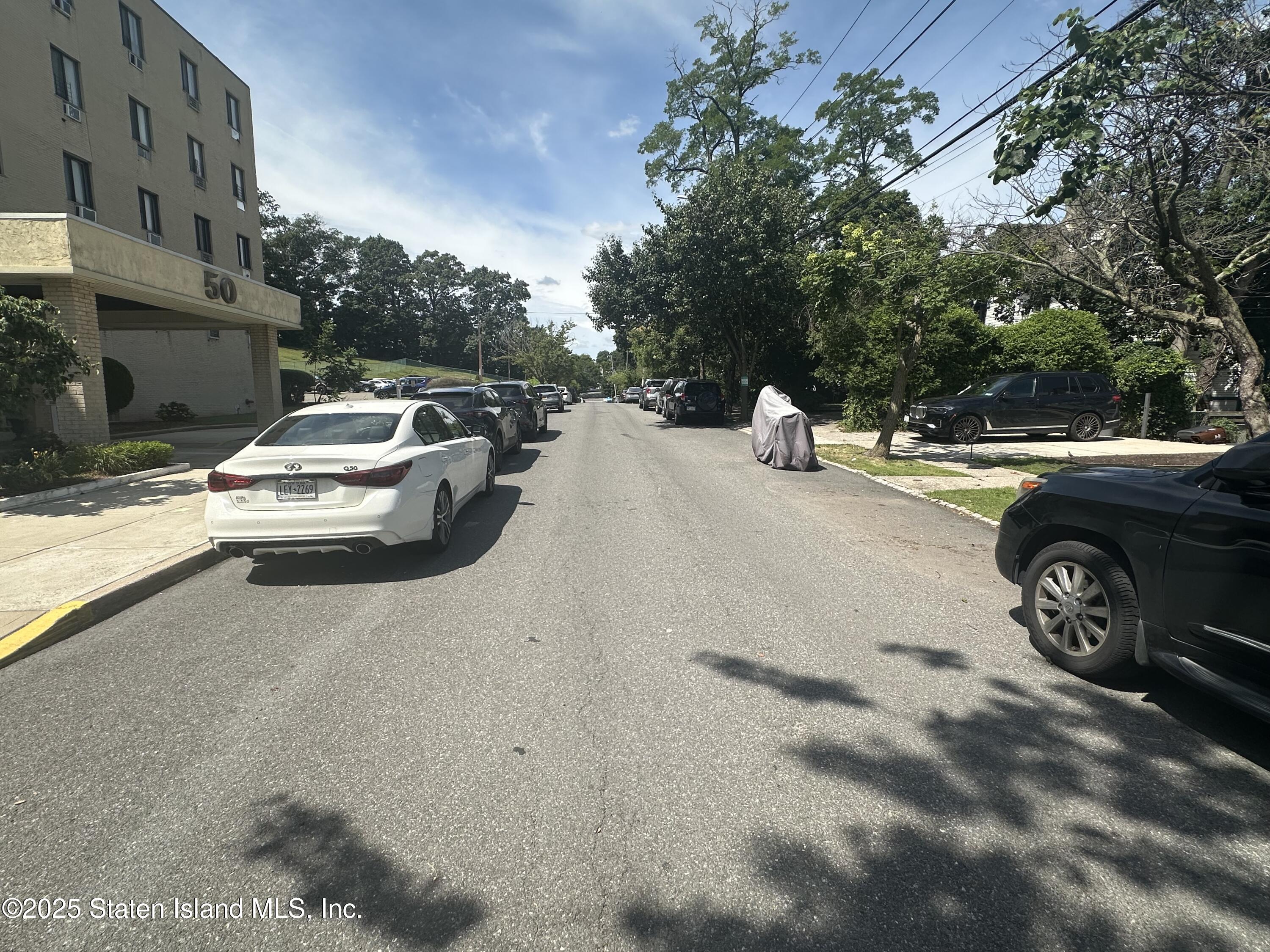 50 Belair Road, 1e
