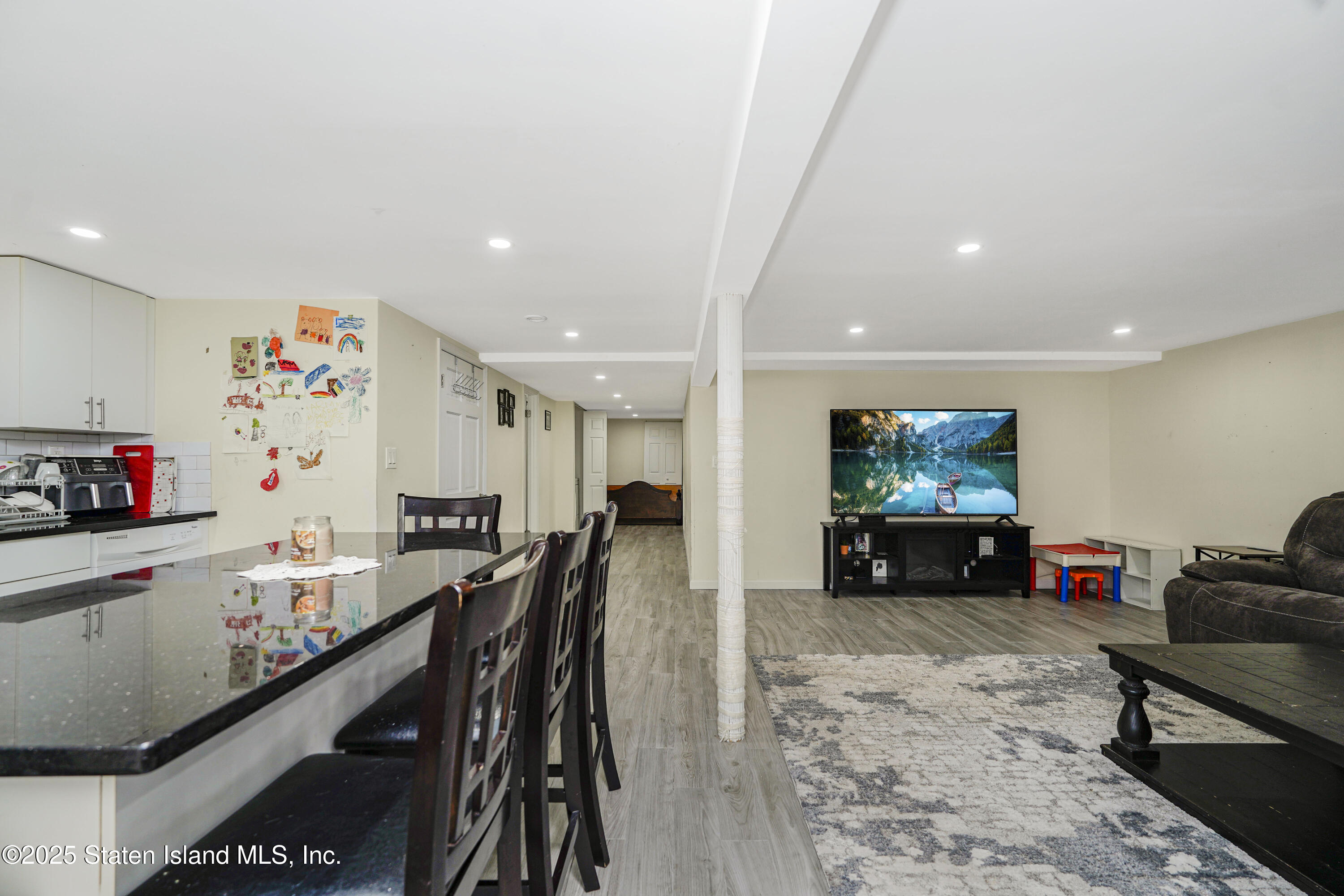 8 Piedmont Avenue