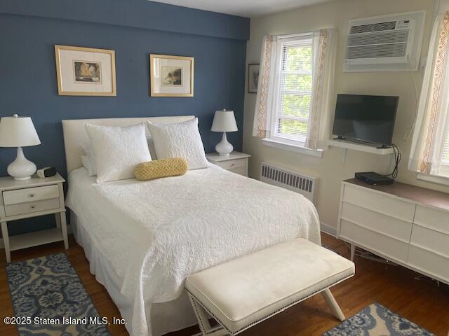521 Castleton Avenue, 2e
