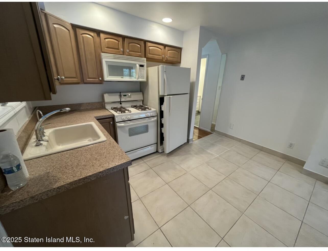 384 Purdy Avenue, Staten Island