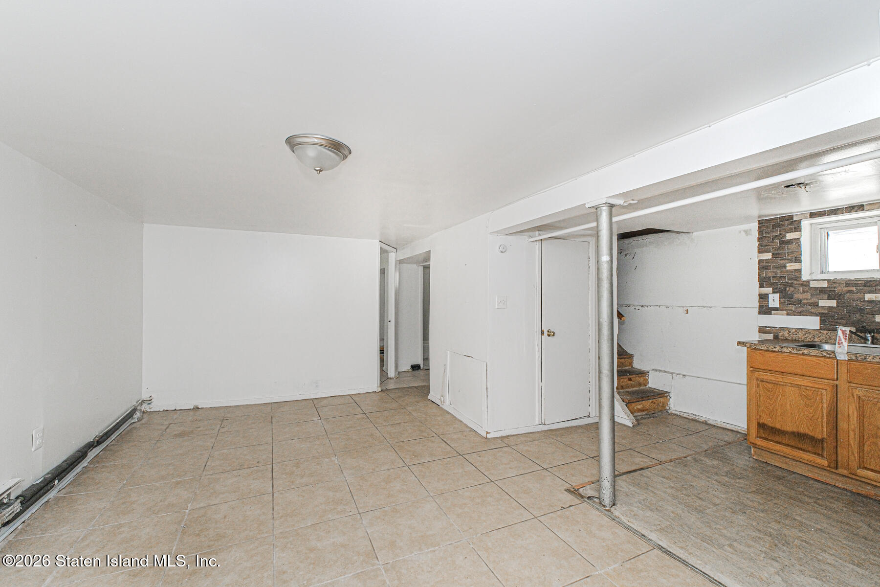 166-16 116th Avenue