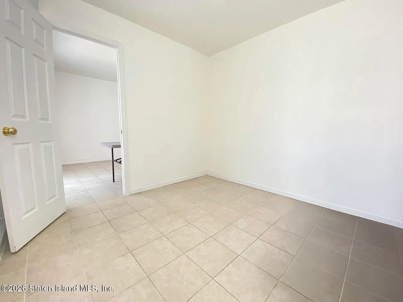 239 Dover Green