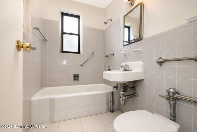 83-75 Woodhaven Boulevard 2a