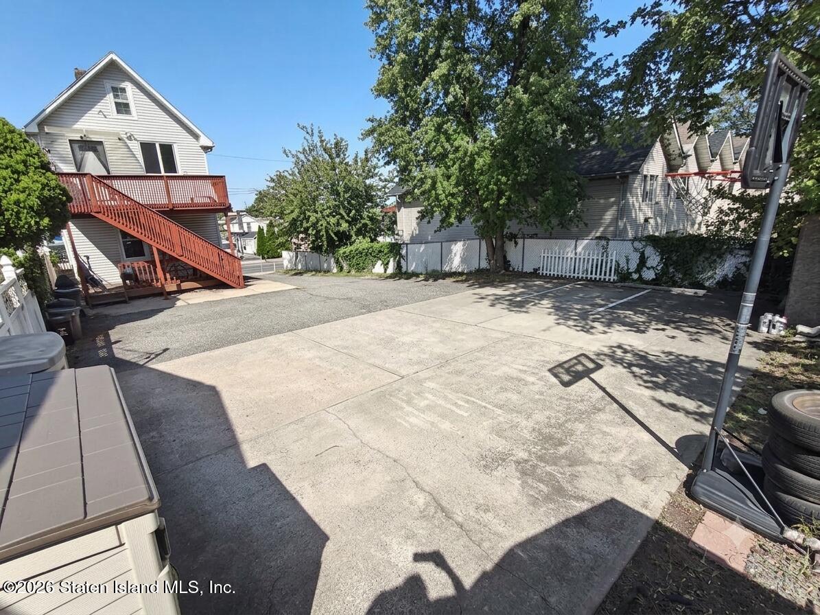 203 Morningstar Road