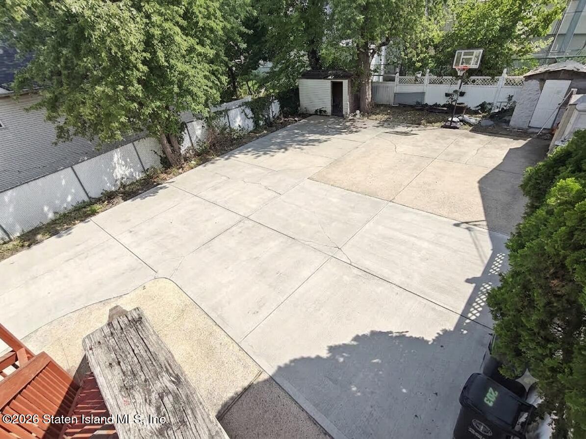 203 Morningstar Road