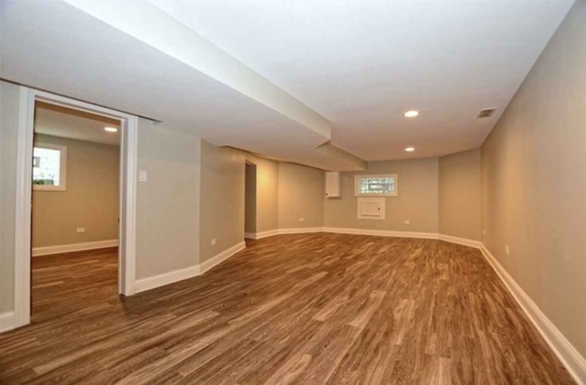 10616 S Normal Avenue