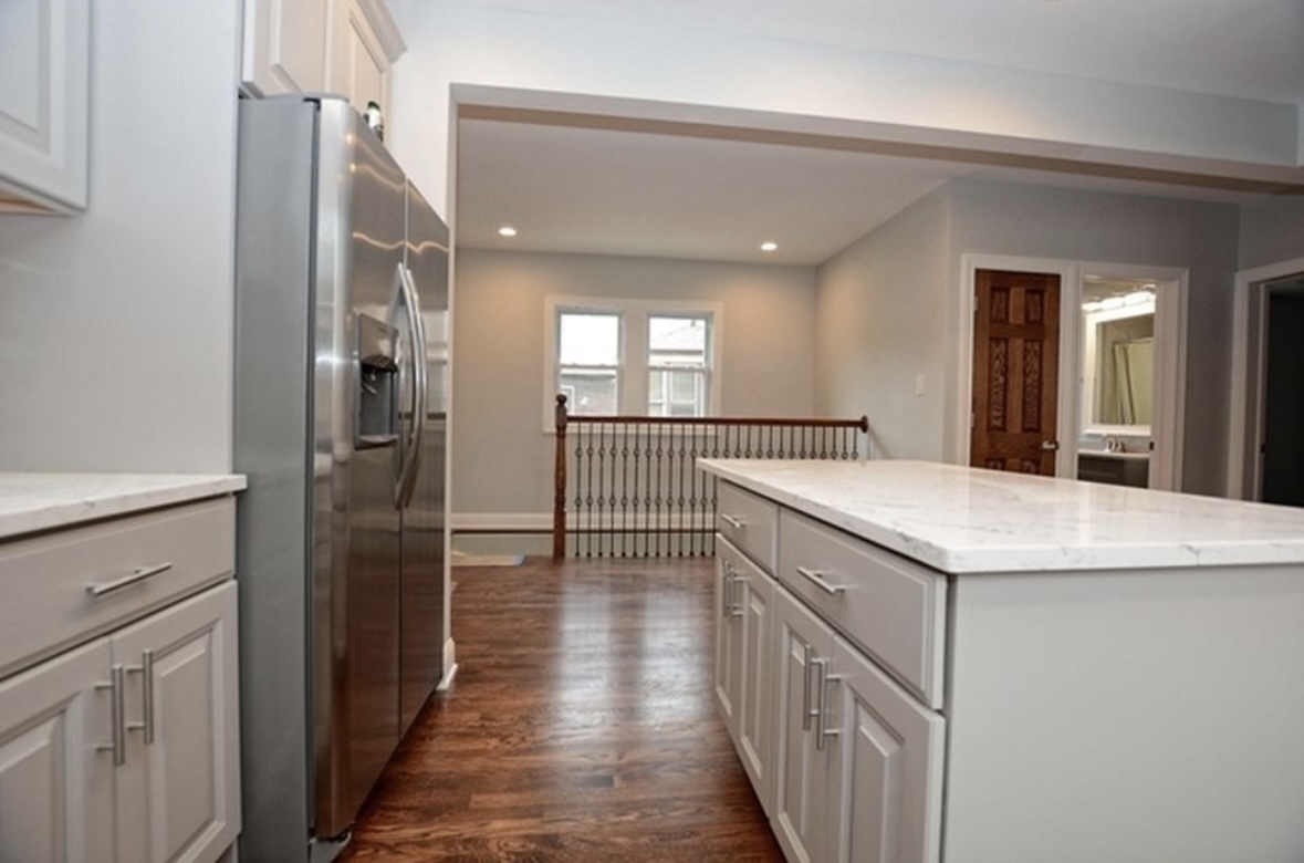 10616 S Normal Avenue