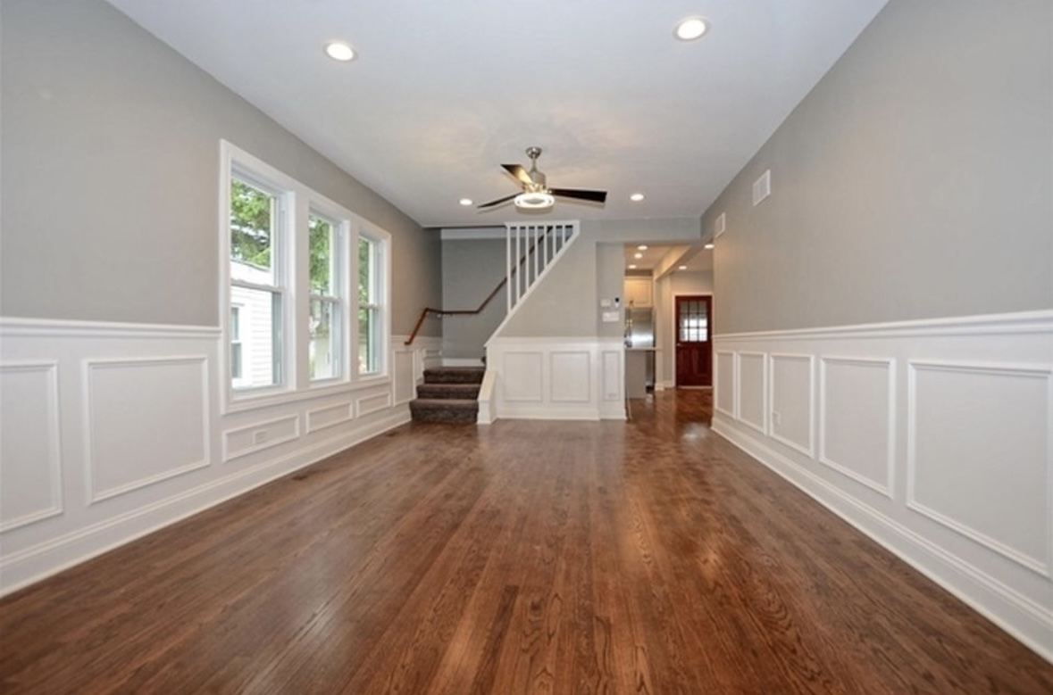 10616 S Normal Avenue