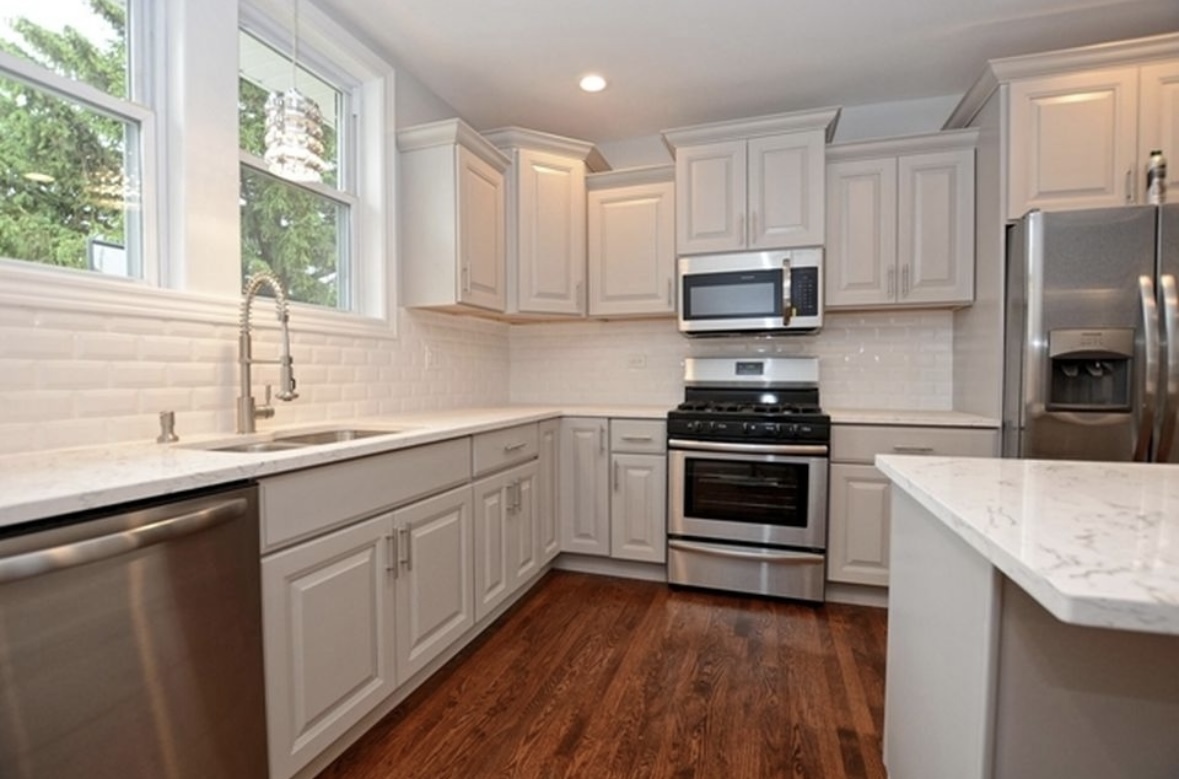 10616 S Normal Avenue