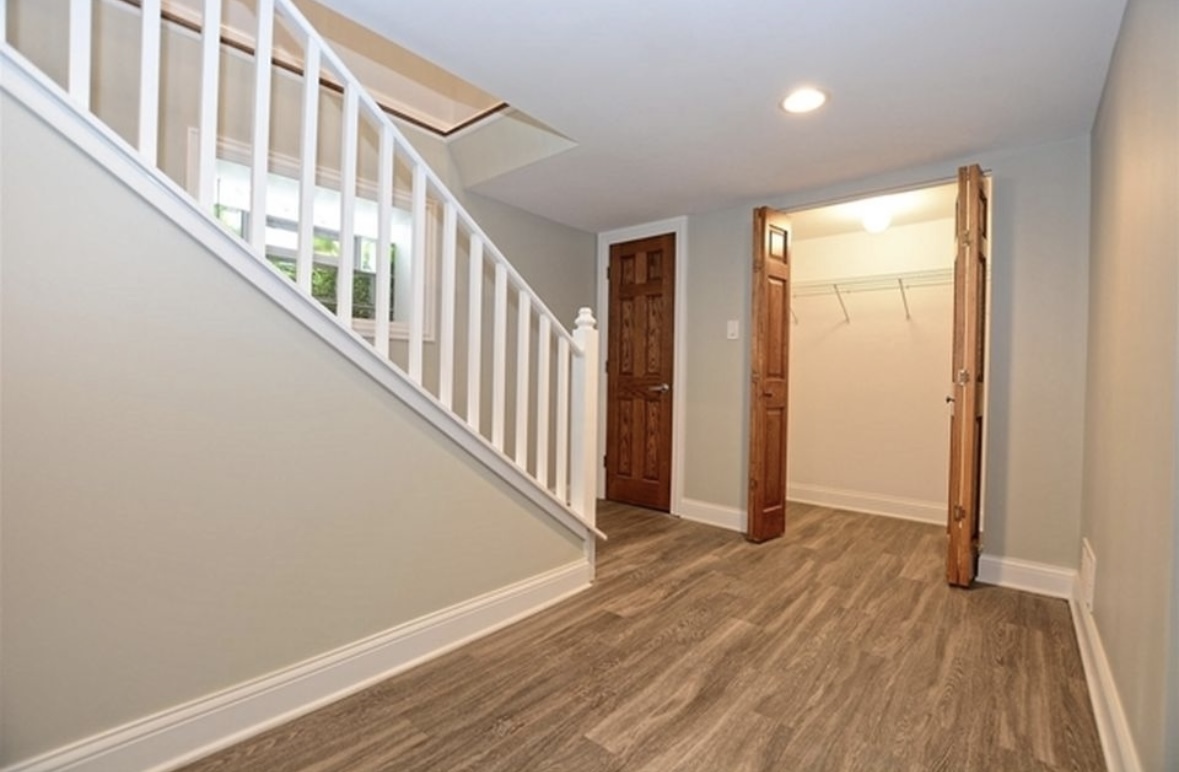 10616 S Normal Avenue