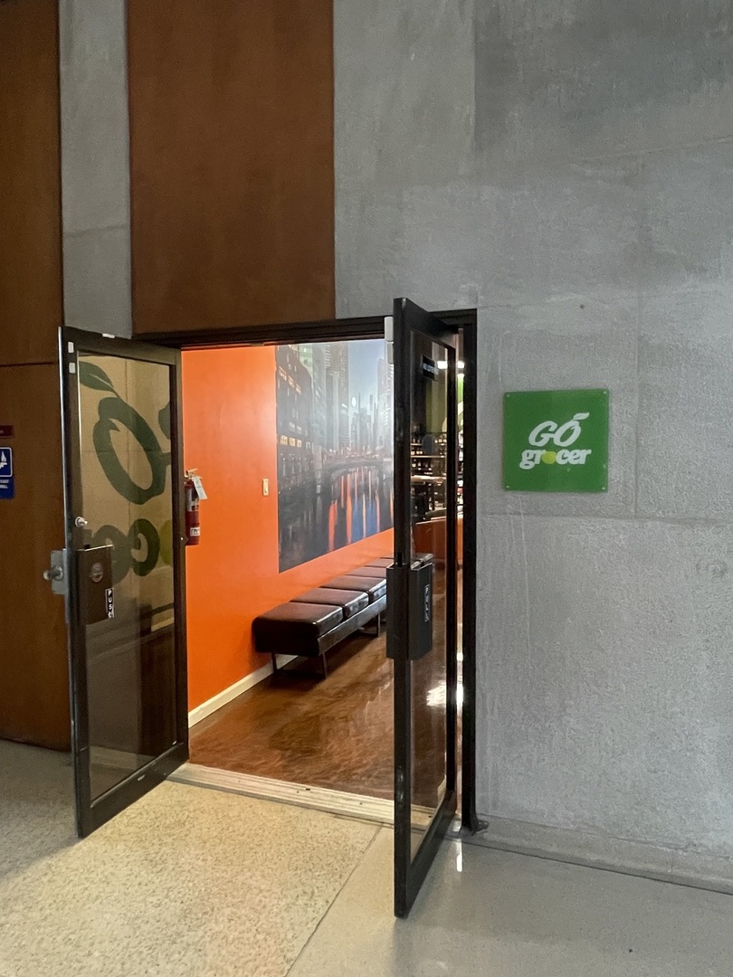 4800 S Chicago Beach Drive Unit: 2206S